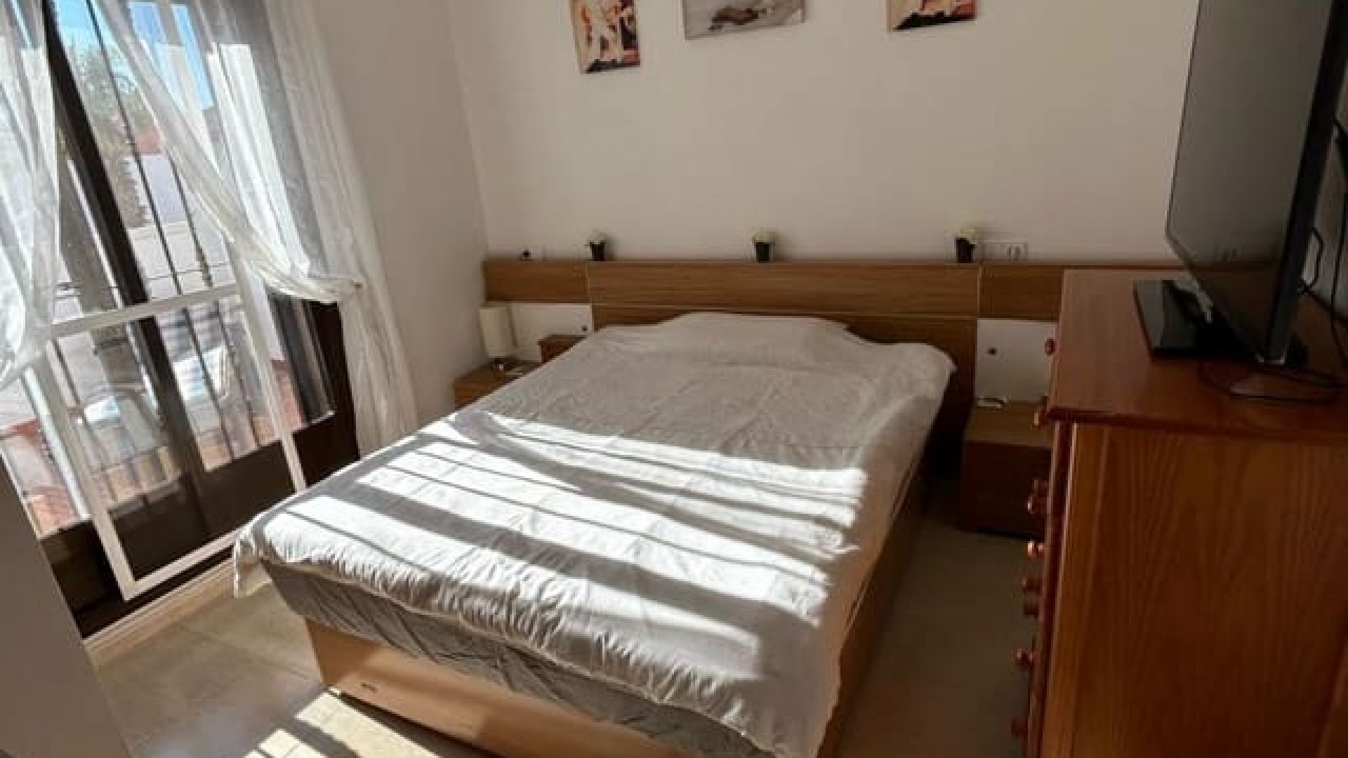 Sale - Semi Detached Villa -
Villamartín