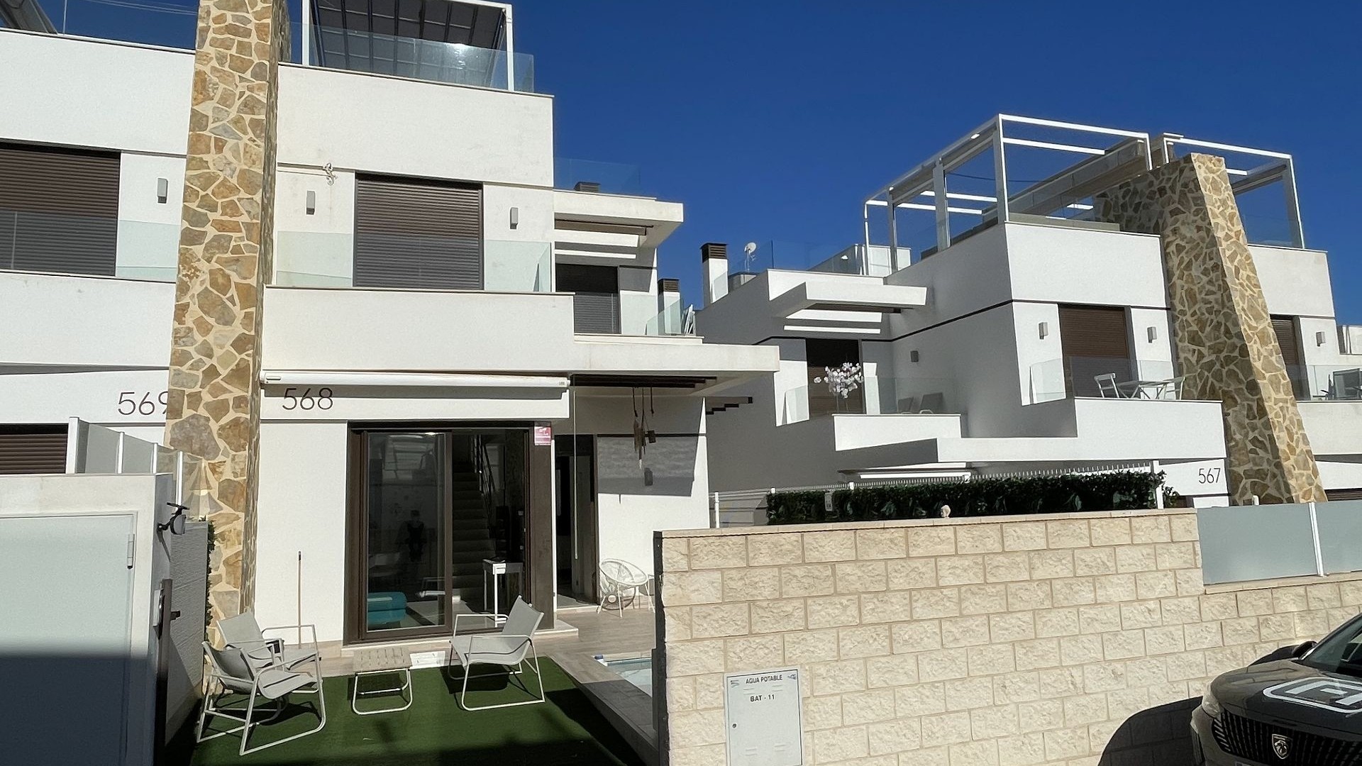 Sale - Semi Detached Villa -
Villamartín