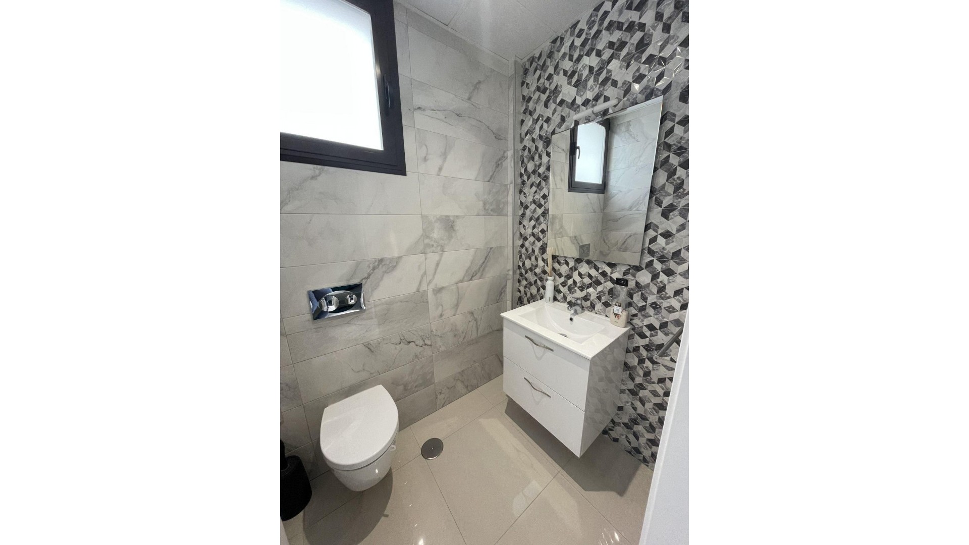 Sale - Semi Detached Villa -
Villamartín