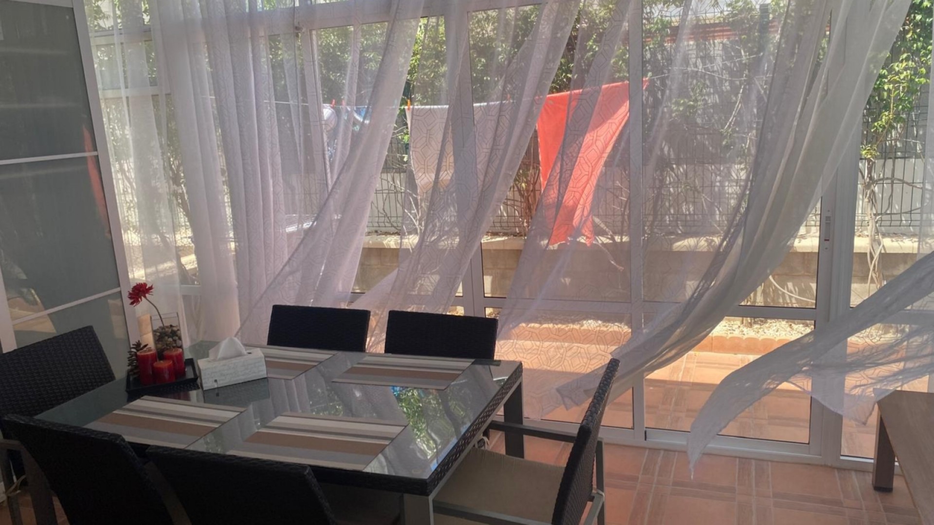 Sale - Terraced house / Townhouse -
Orihuela Costa - Mil Palmeras