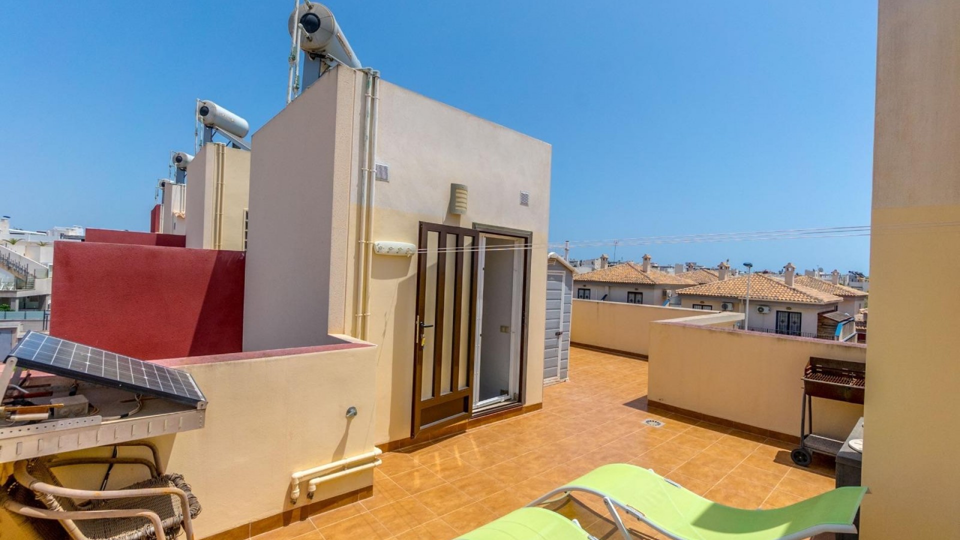 Sale - Terraced house / Townhouse -
Torrevieja - Aguas Nuevas