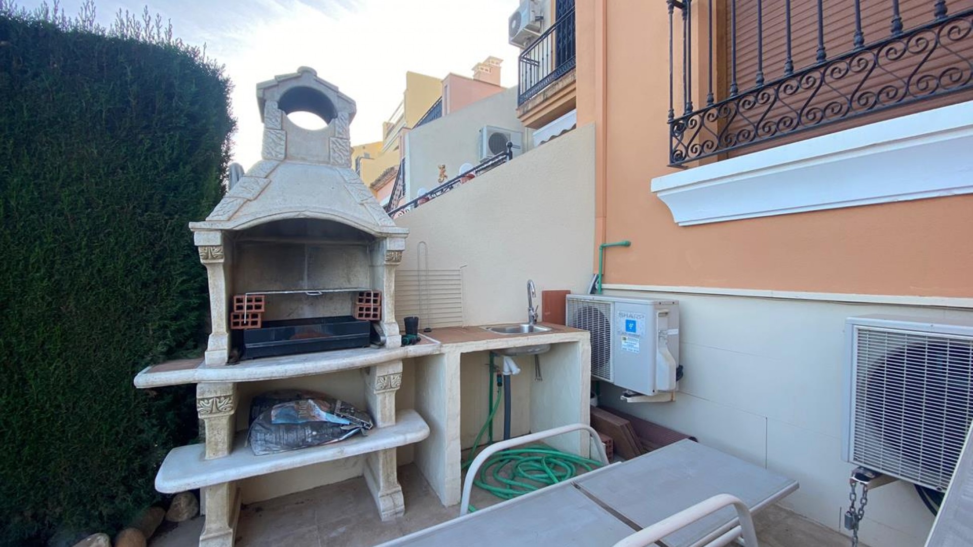 Sale - Town house -
Algorfa - Algorfa (La Finca Golf)