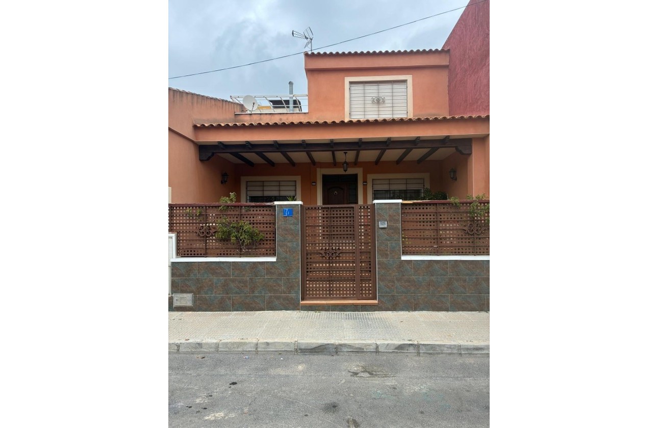 Sale - Town house -
Algorfa - Pueblo 3