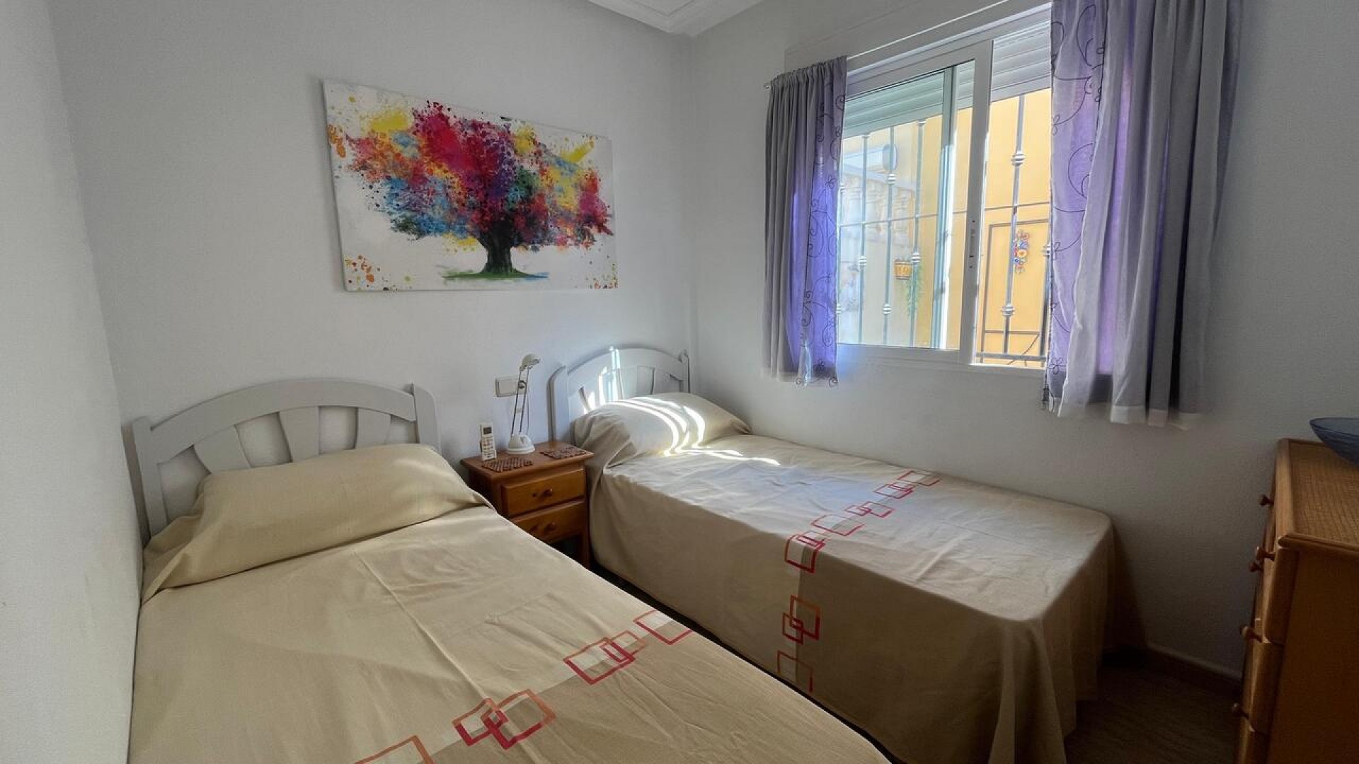 Sale - Town house -
Algorfa