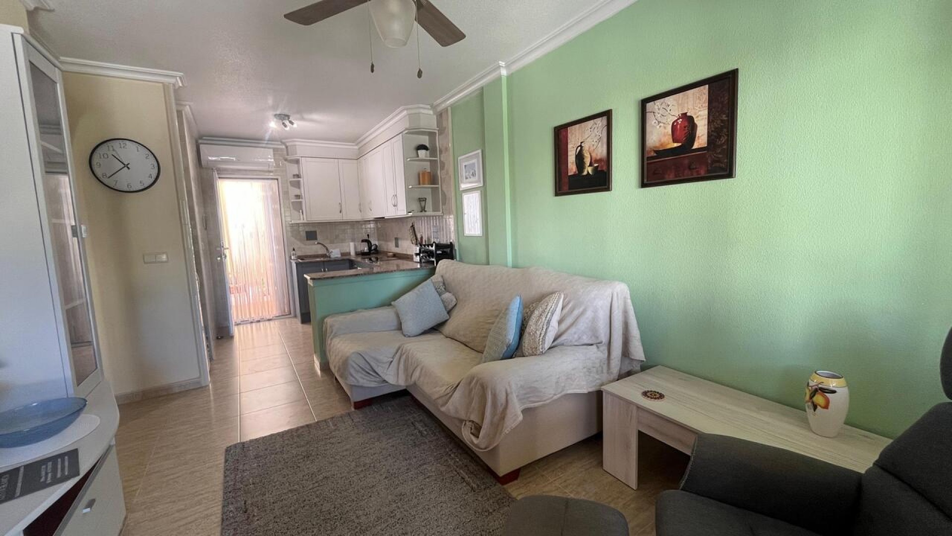 Sale - Town house -
Algorfa