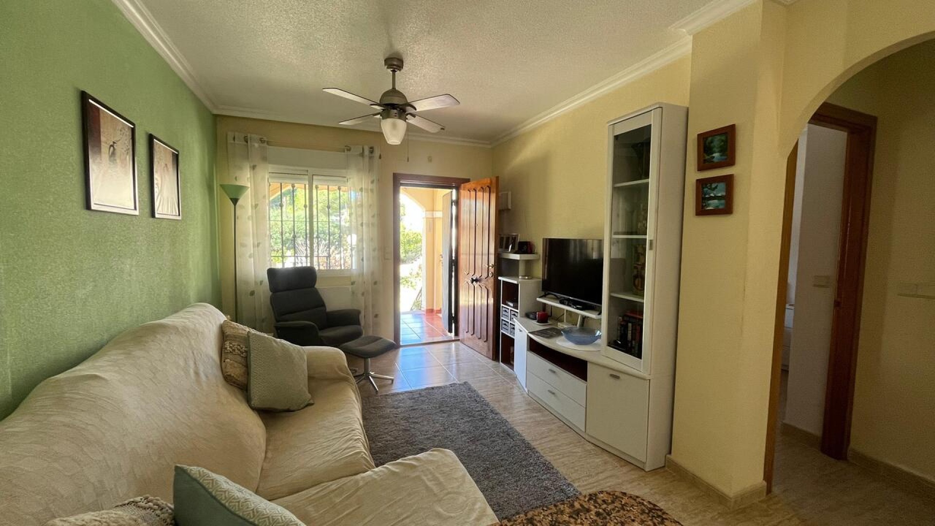 Sale - Town house -
Algorfa