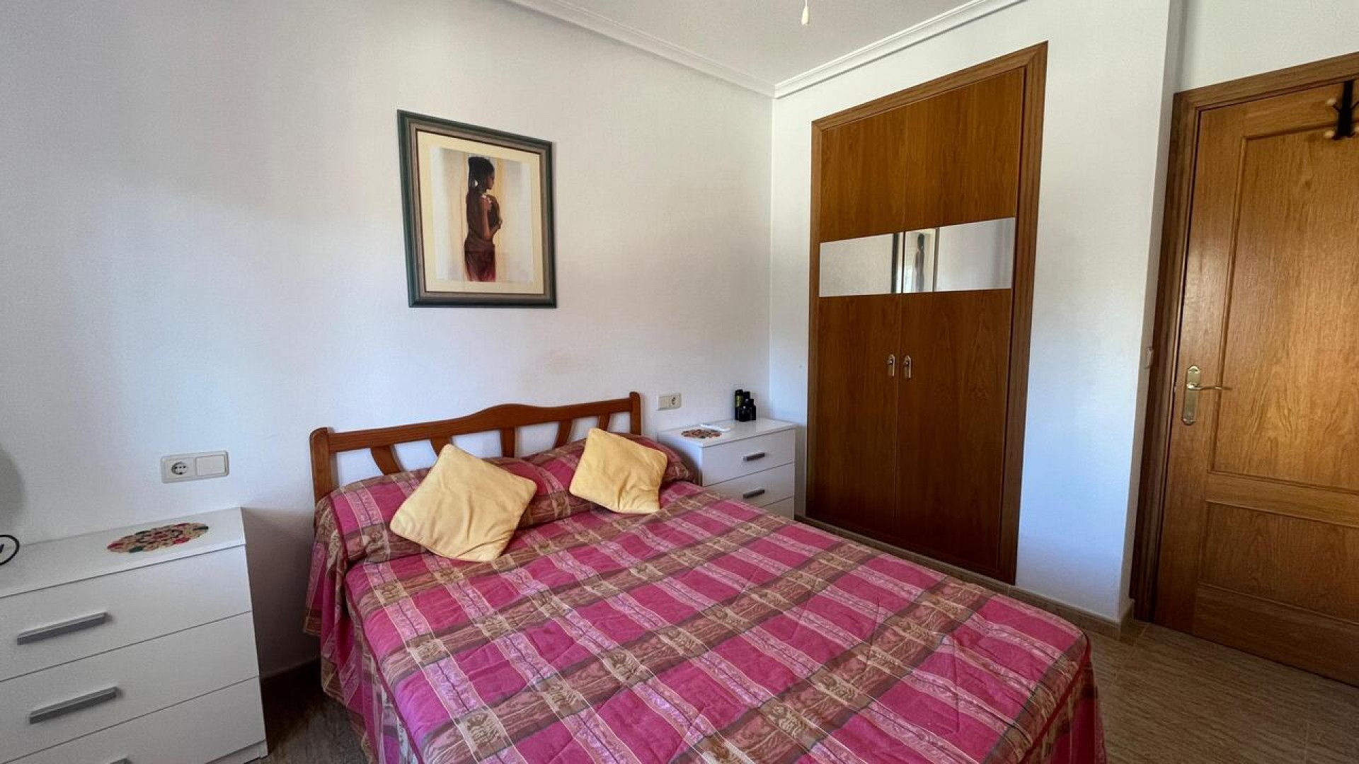 Sale - Town house -
Algorfa