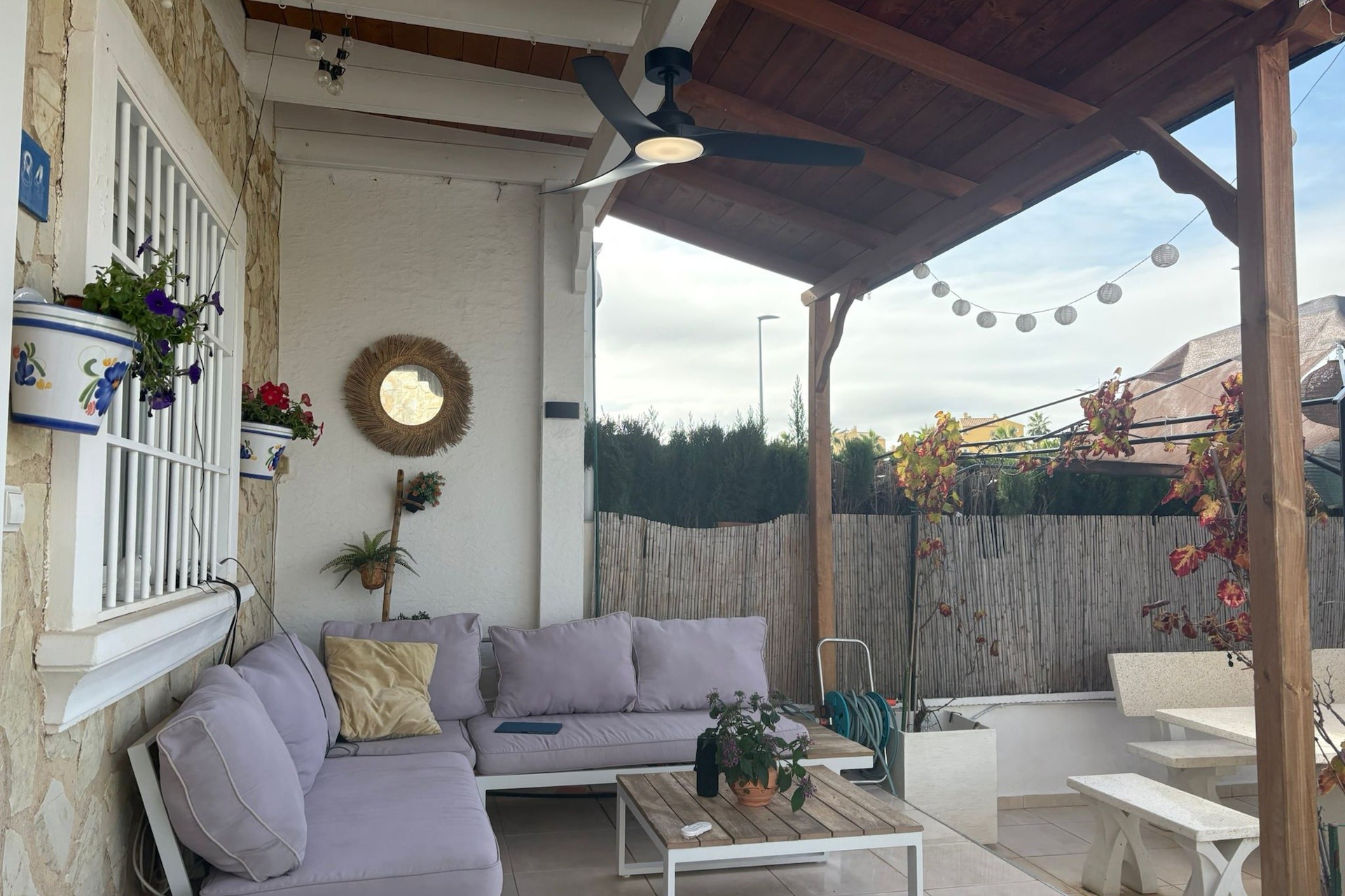 Sale - Town house -
Algorfa