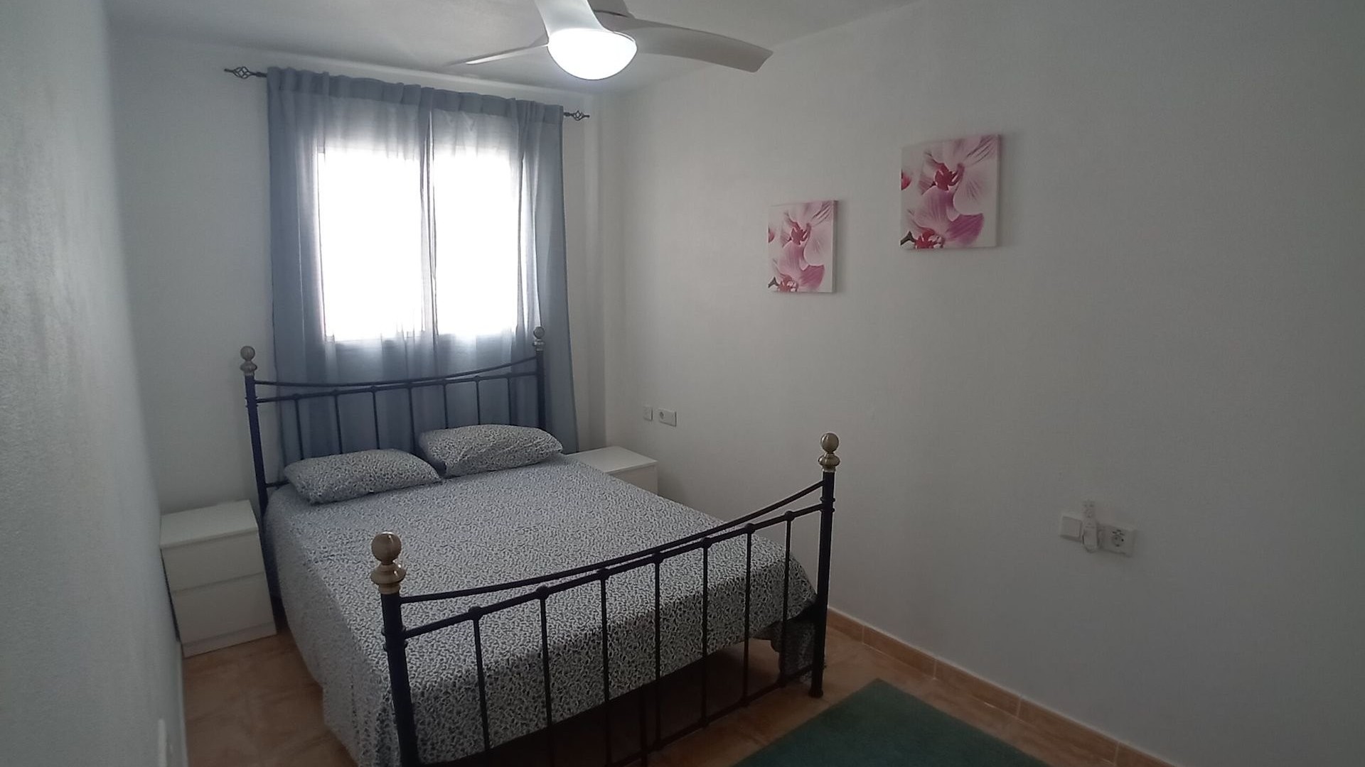 Sale - Town house -
Algorfa