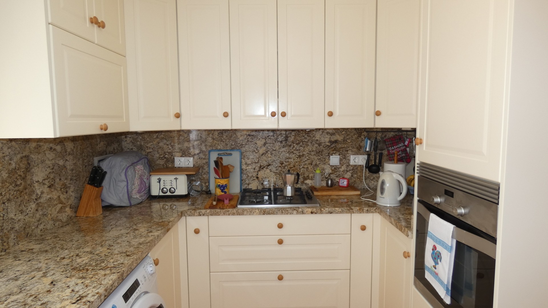 Sale - Town house -
Algorfa