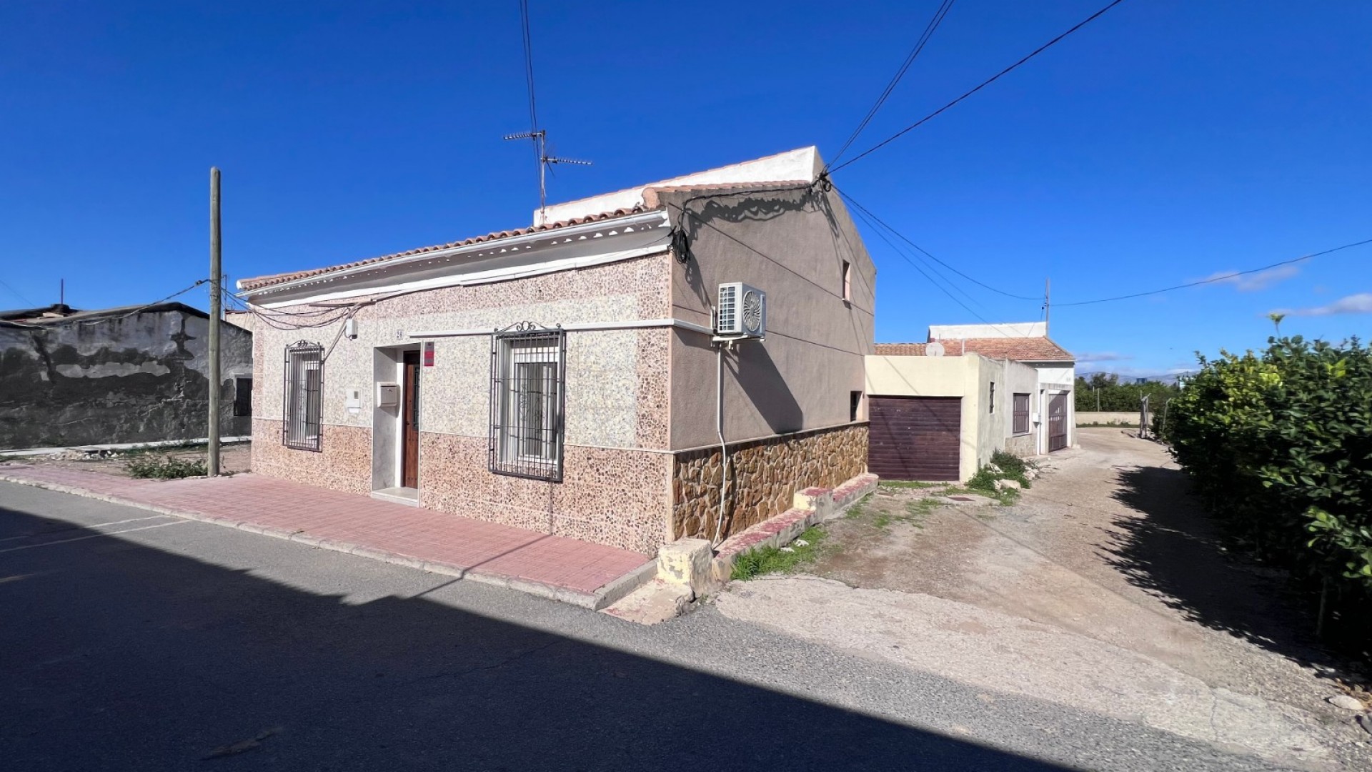 Sale - Town house -
Benejúzar