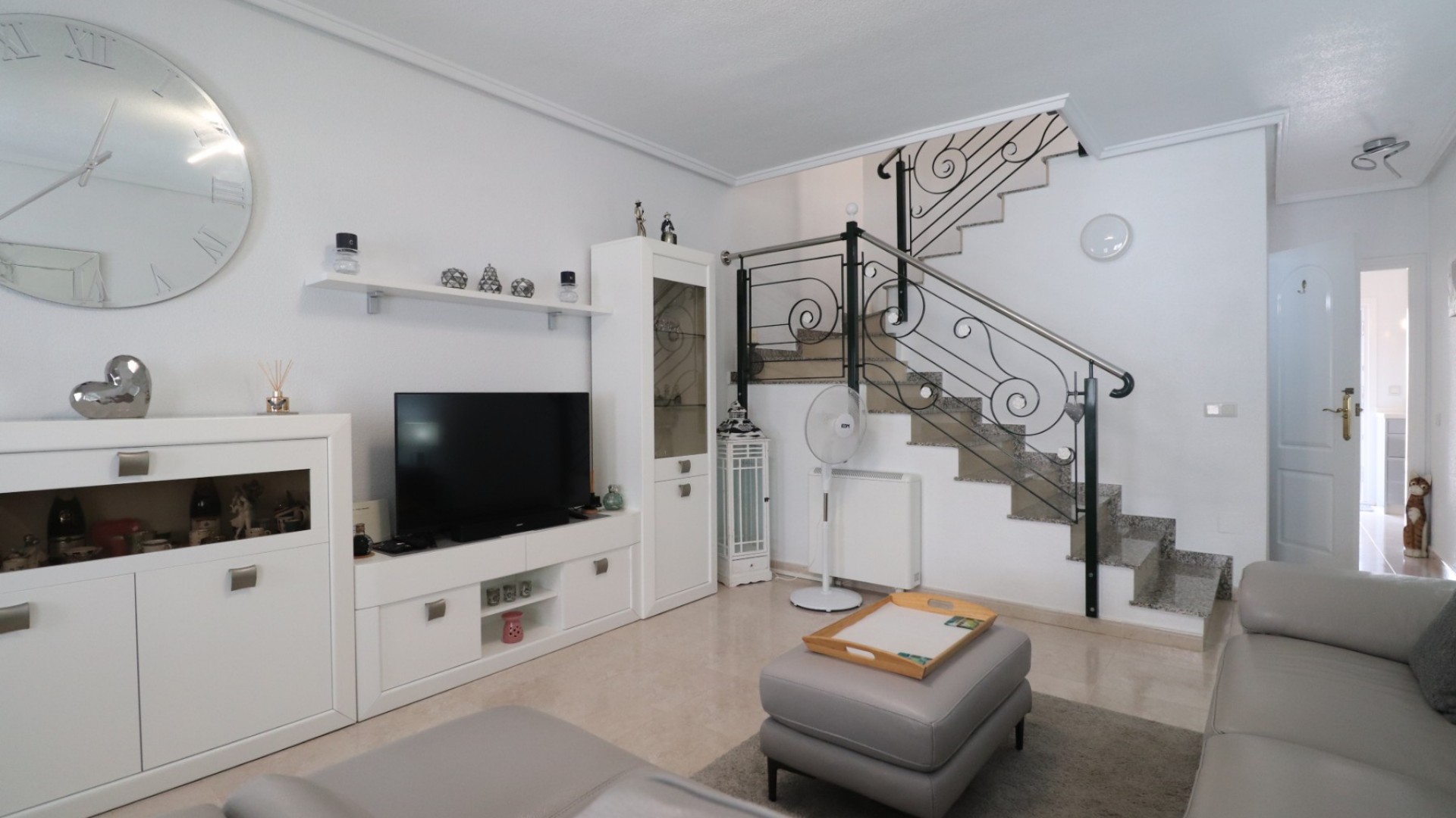 Sale - Town house -
Benijofar - Monte Azul