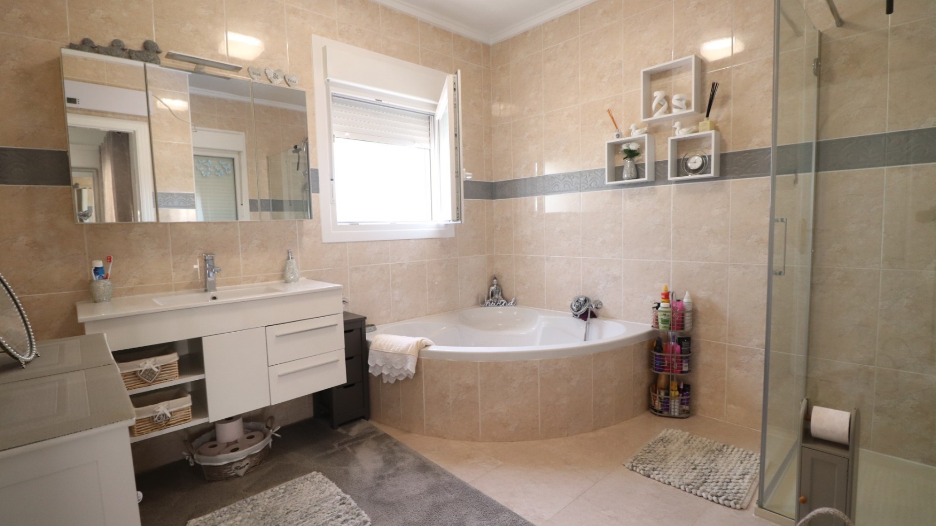 Sale - Town house -
Benijofar - Monte Azul