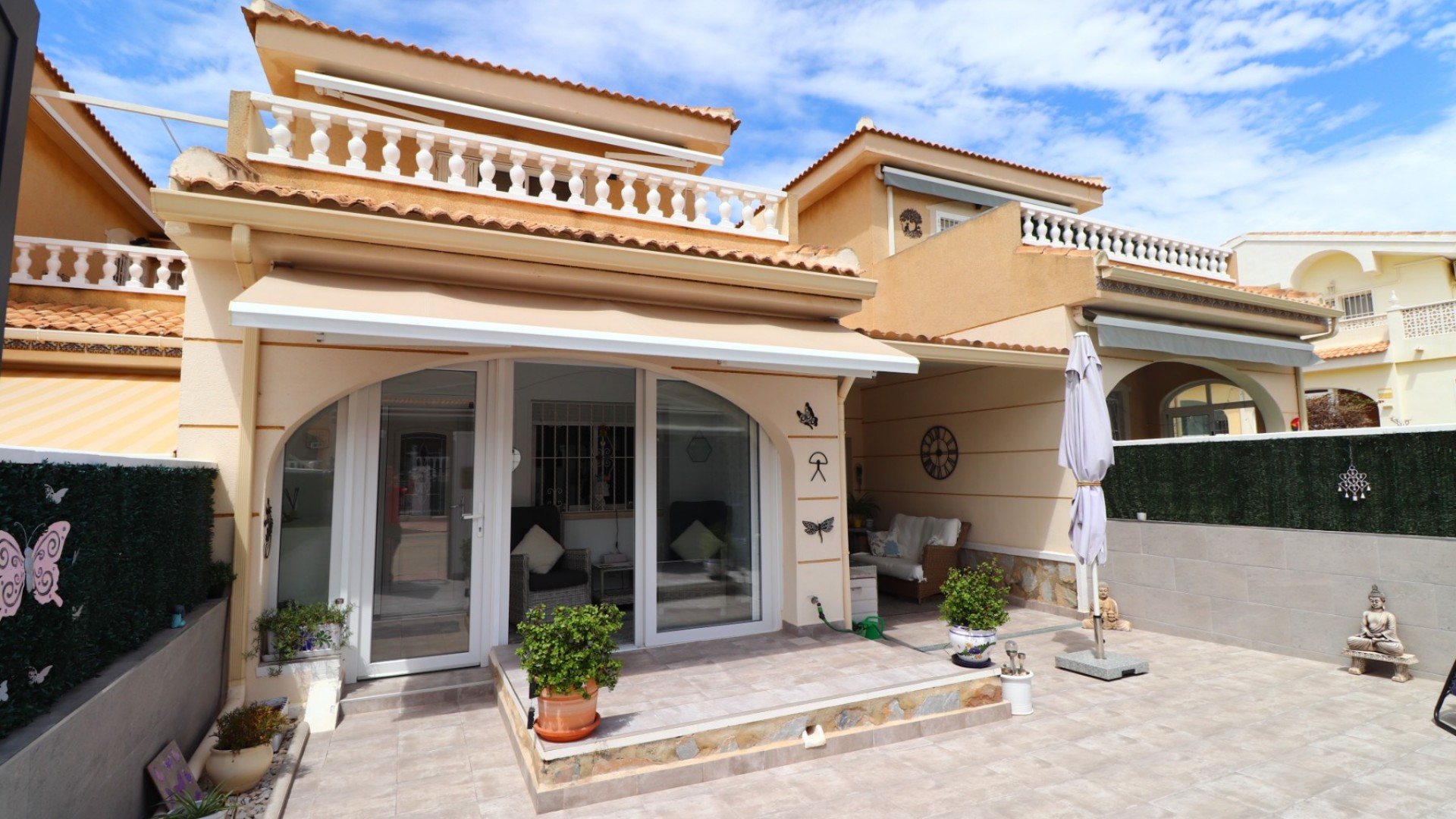 Sale - Town house -
Benijofar - Monte Azul