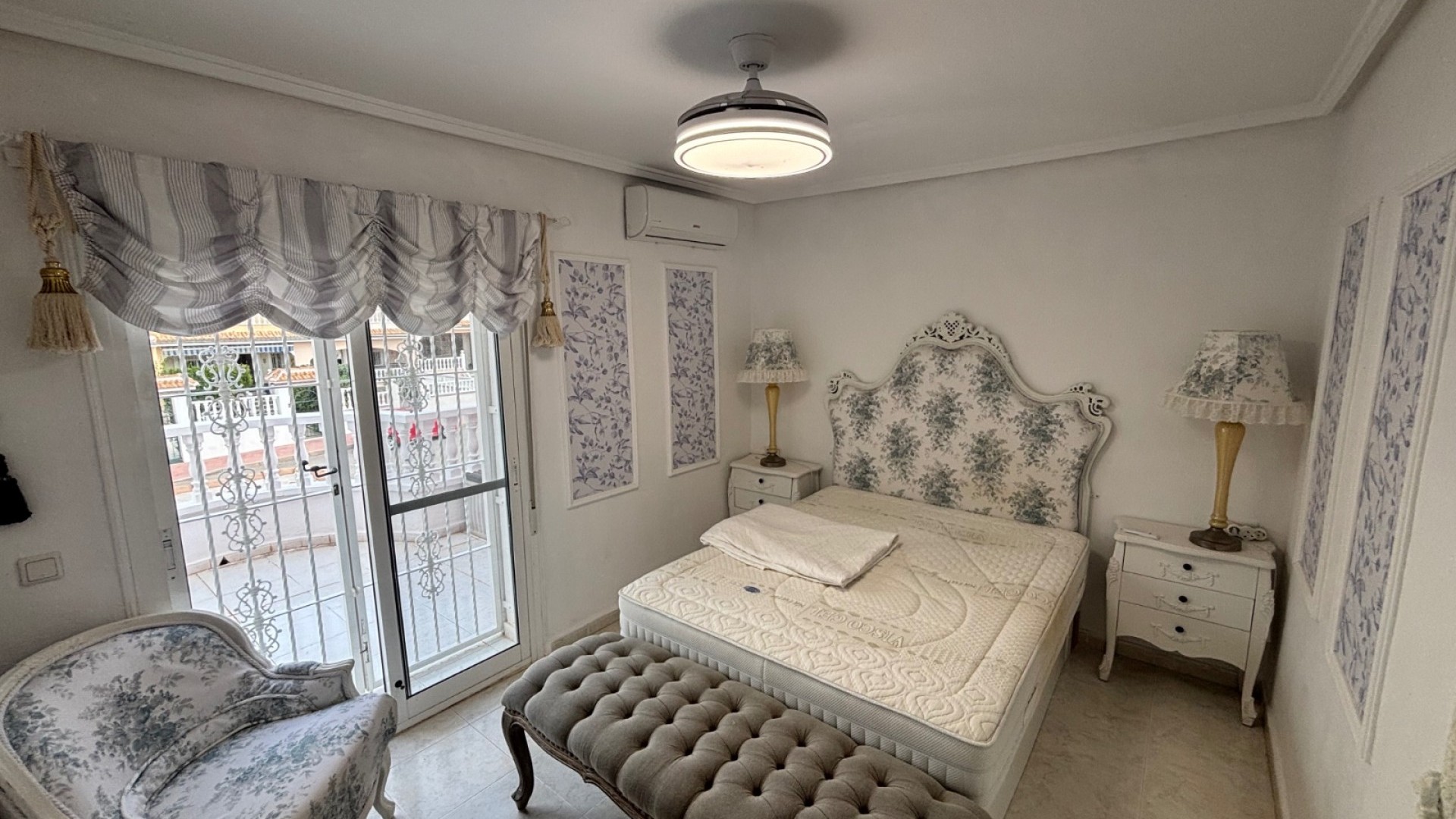 Sale - Town house -
Benijofar - Monte Azul