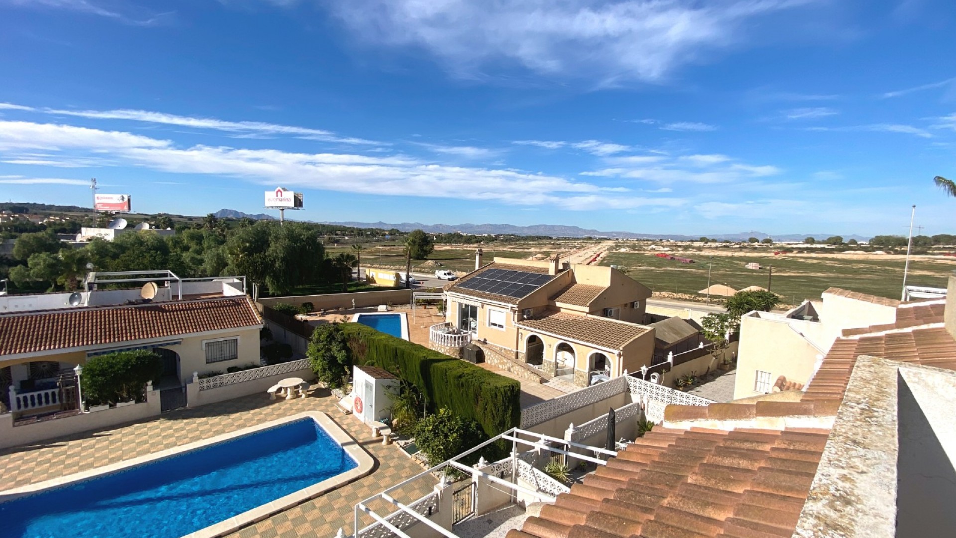 Sale - Town house -
Benijofar - Monte Azul