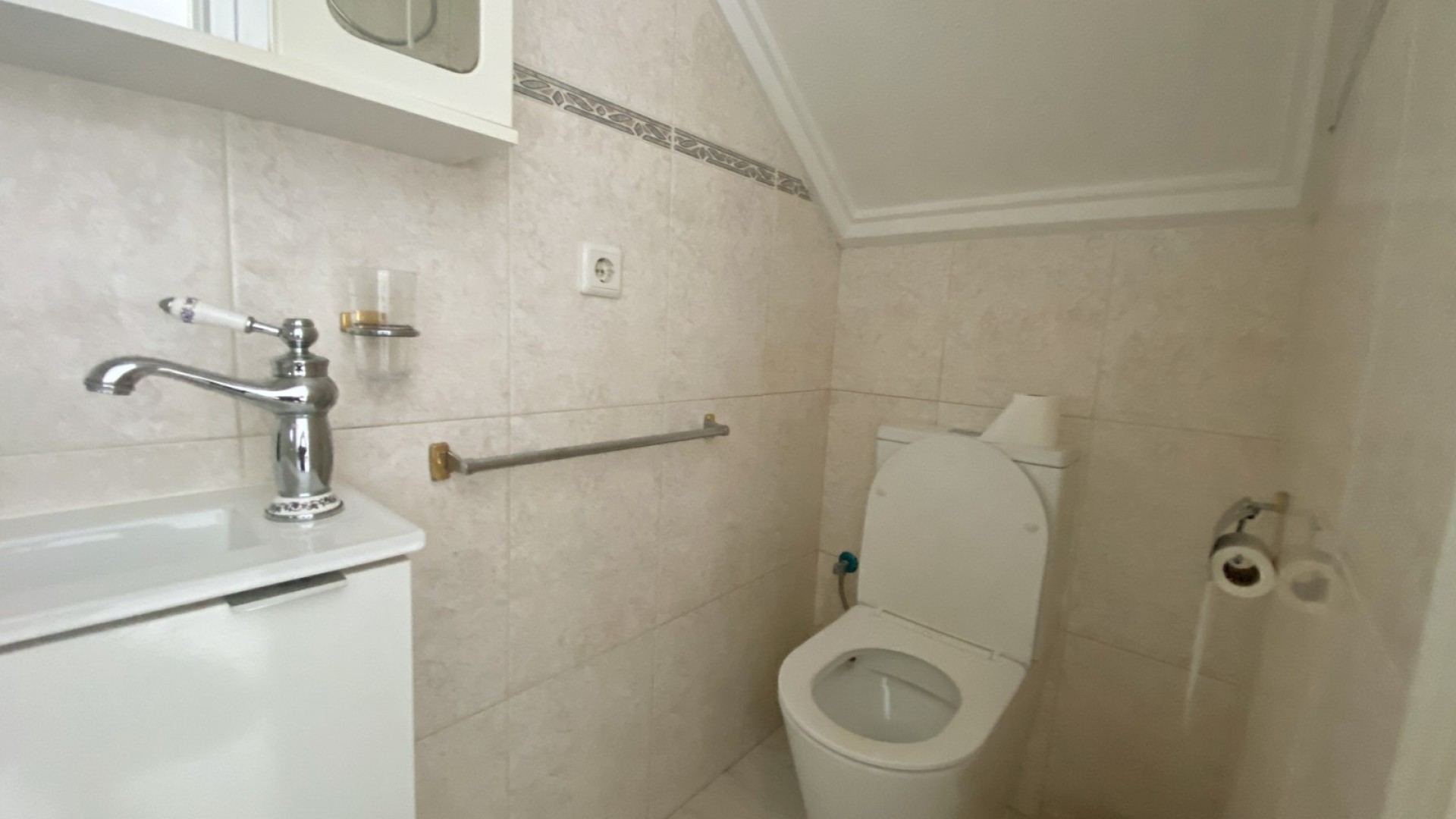 Sale - Town house -
Benijofar - Monte Azul