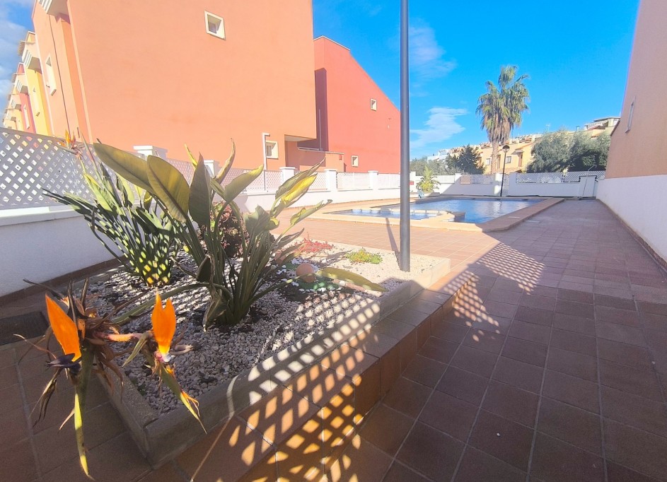 Sale - Town house -
Bigastro