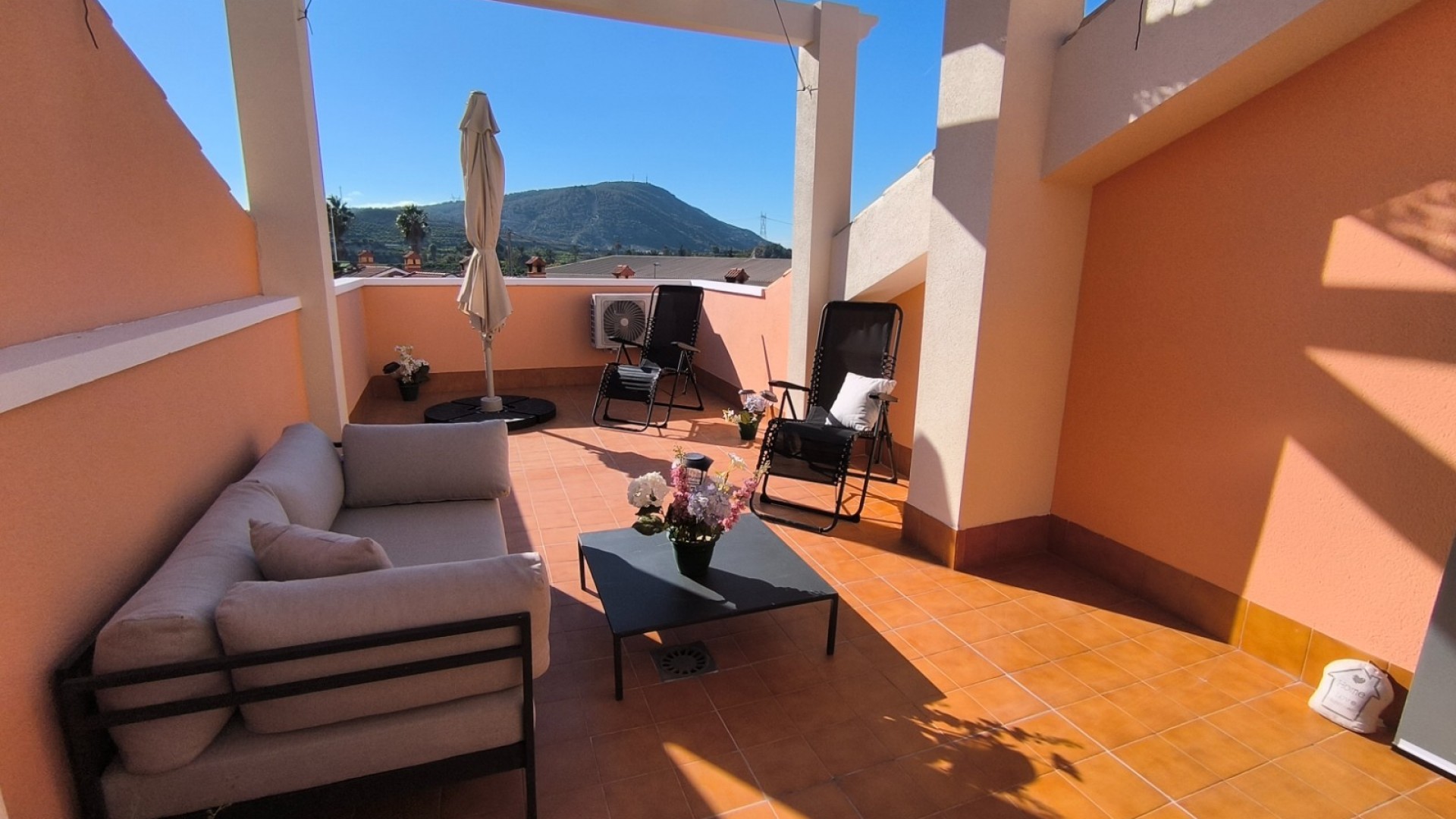 Sale - Town house -
Bigastro