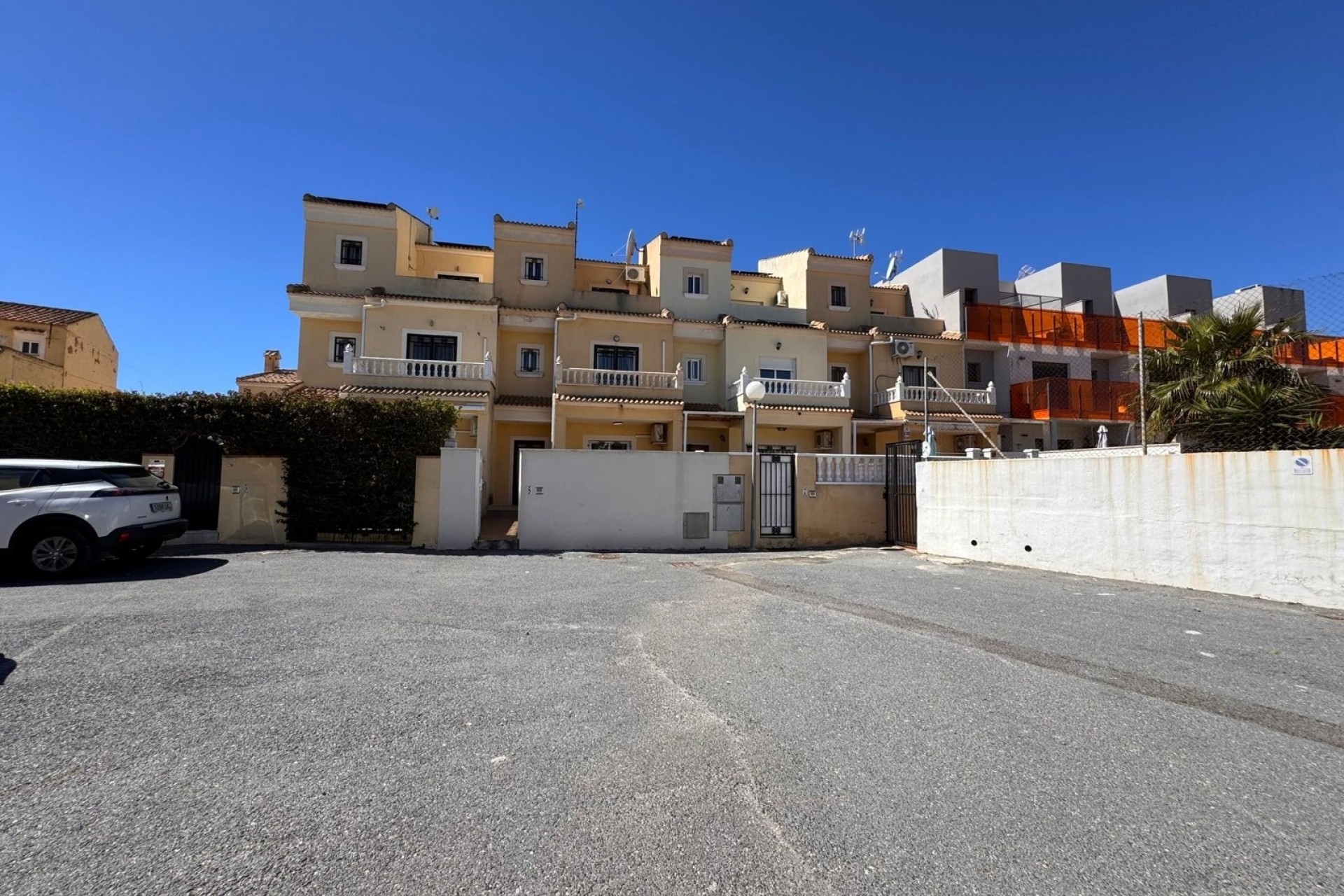 Sale - Town house -
Campoamor - Costa Blanca