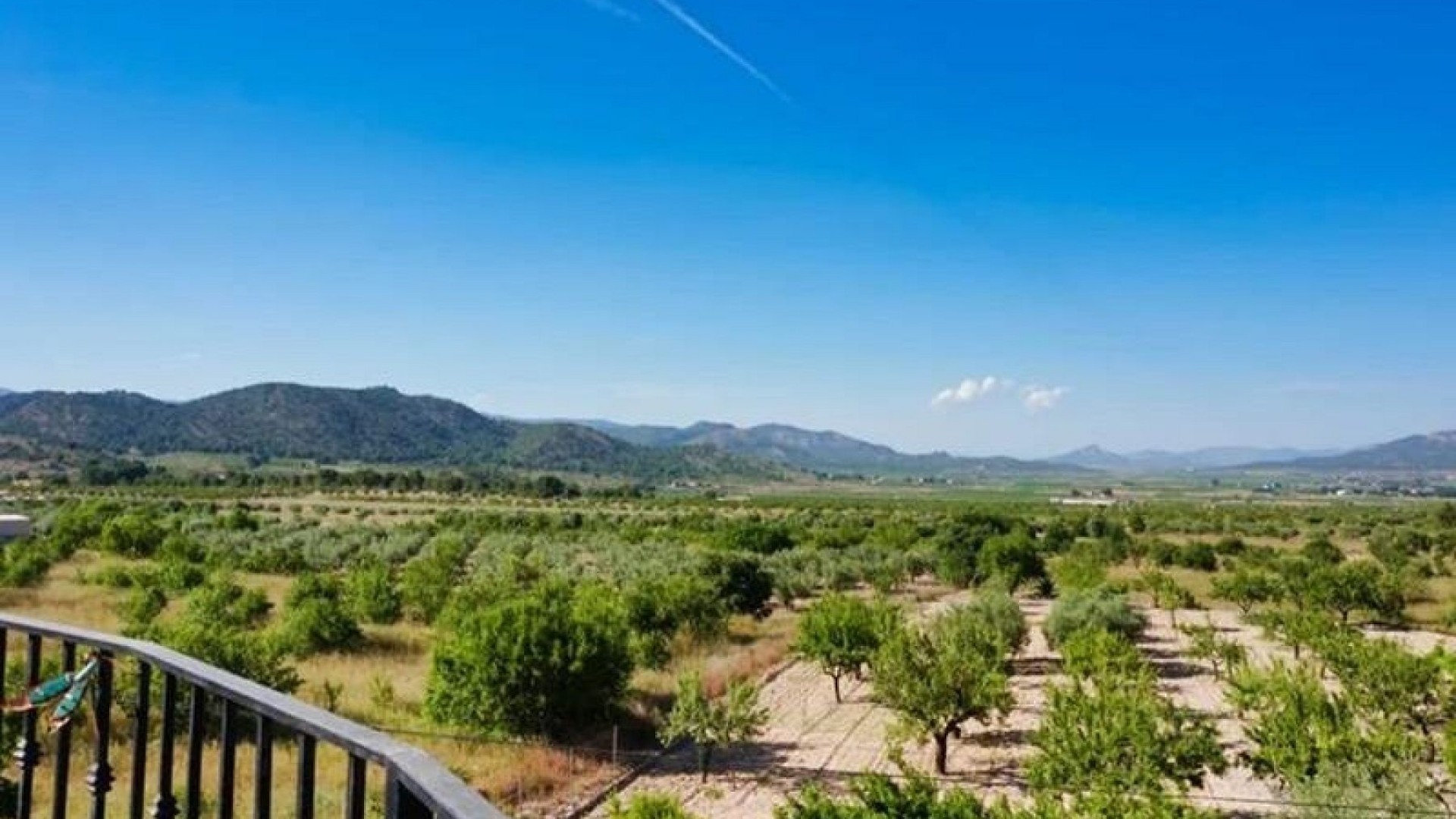 Sale - Town house -
Casas del Señor