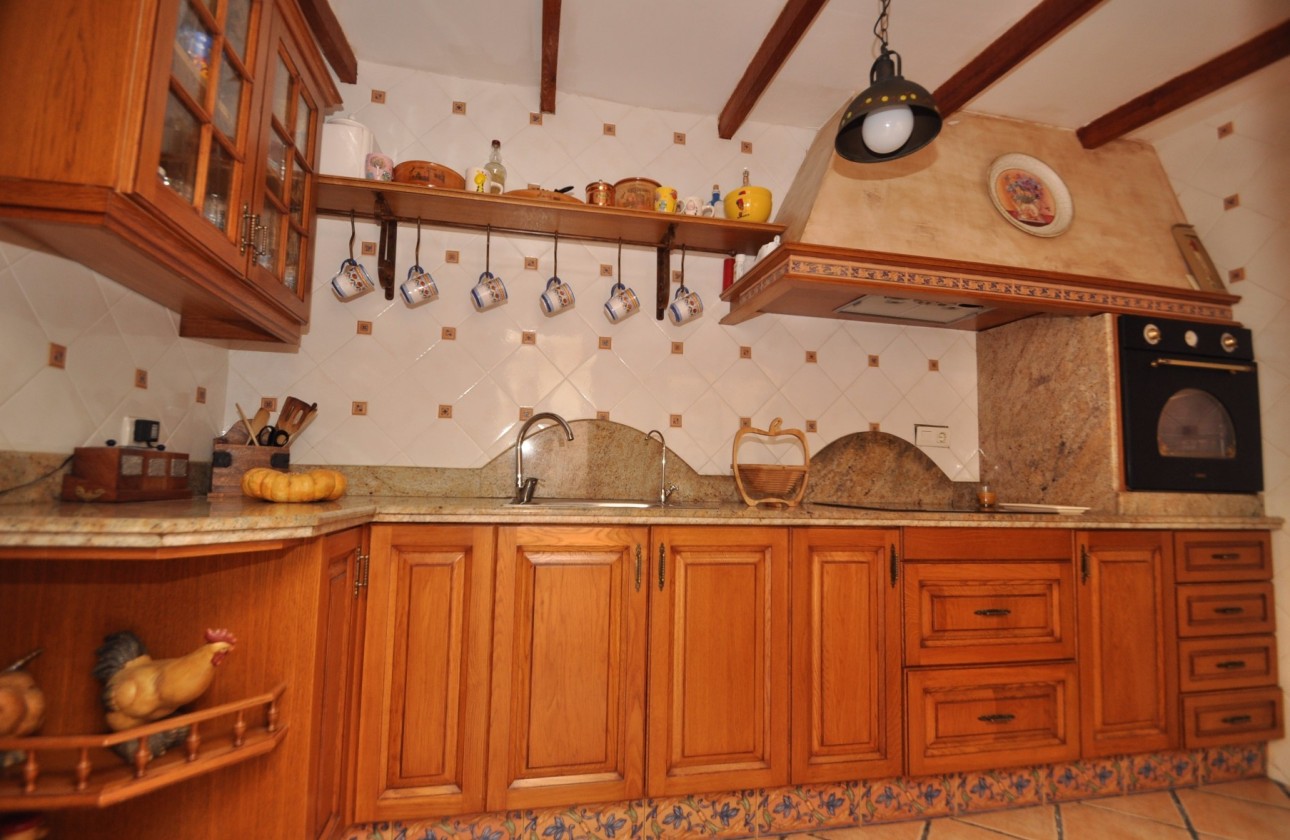 Sale - Town house -
Chinorlet - Inland