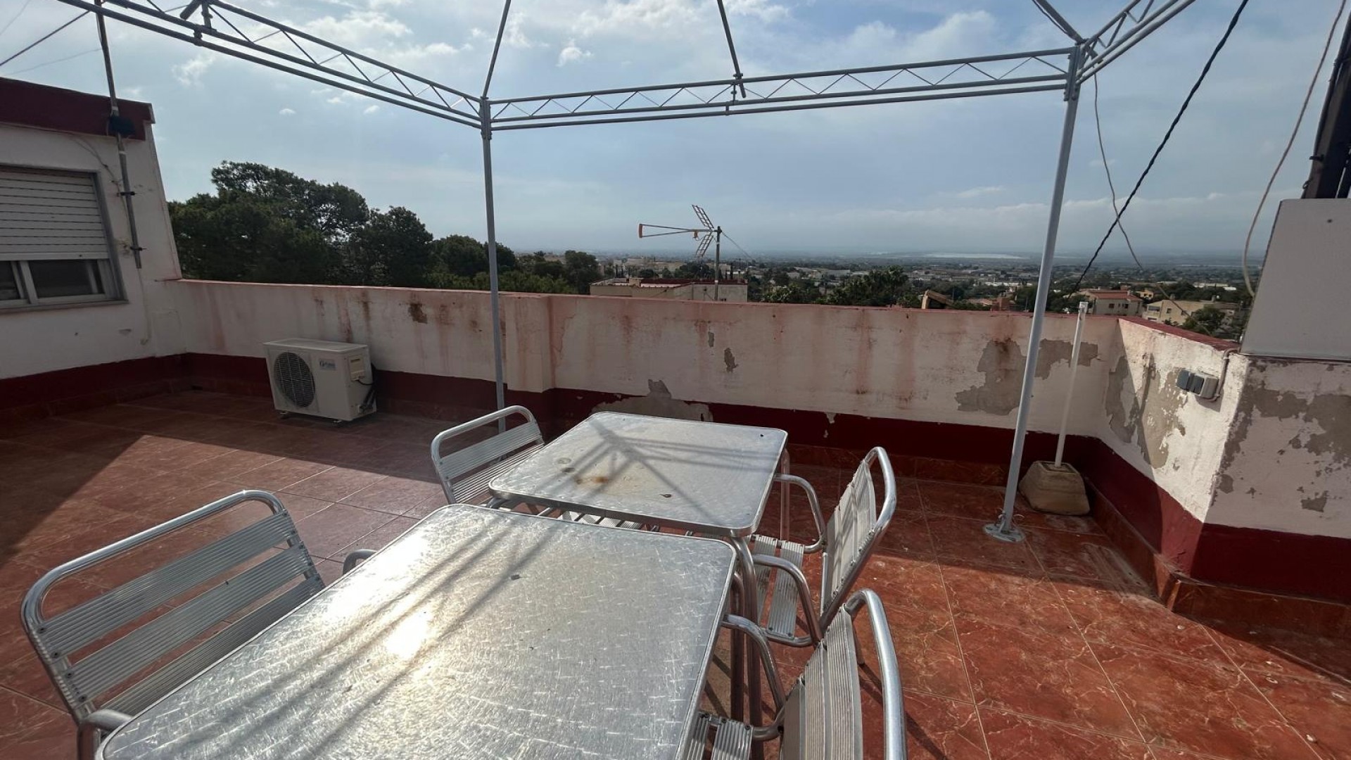 Sale - Town house -
Crevillente