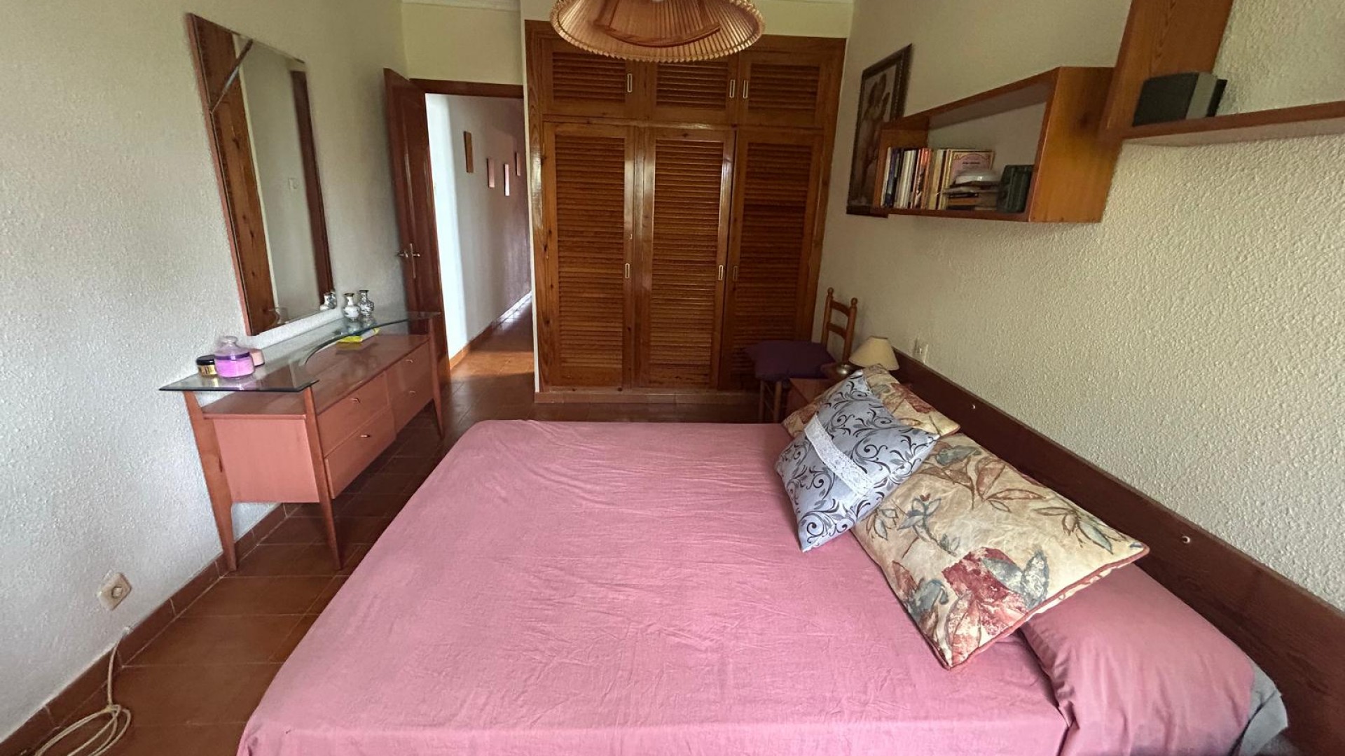 Sale - Town house -
Crevillente