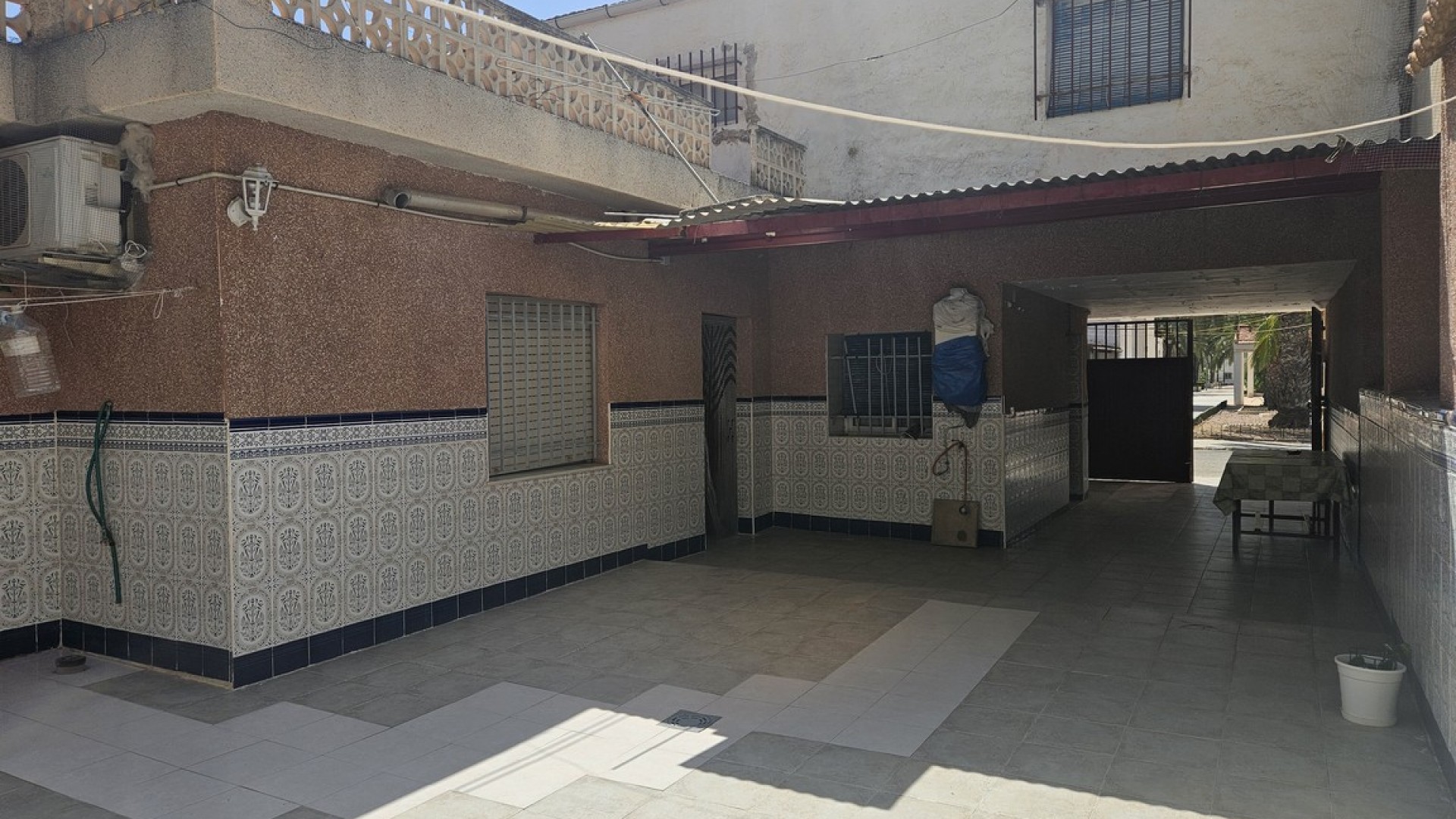 Sale - Town house -
Crevillente