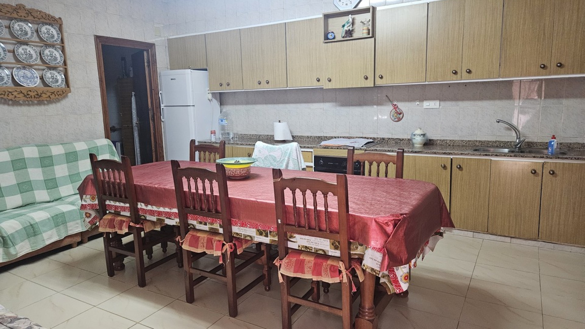 Sale - Town house -
Crevillente