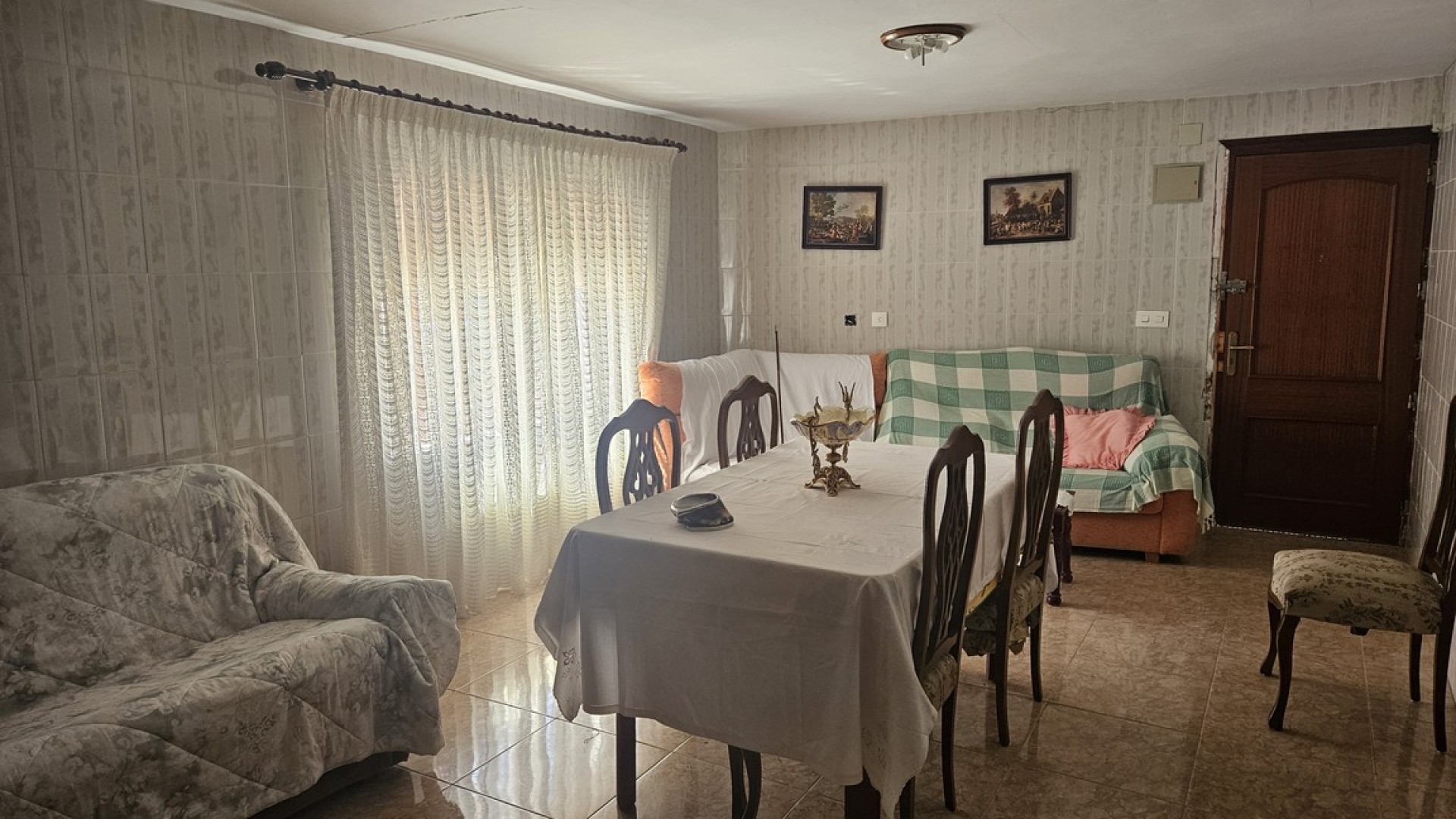 Sale - Town house -
Crevillente