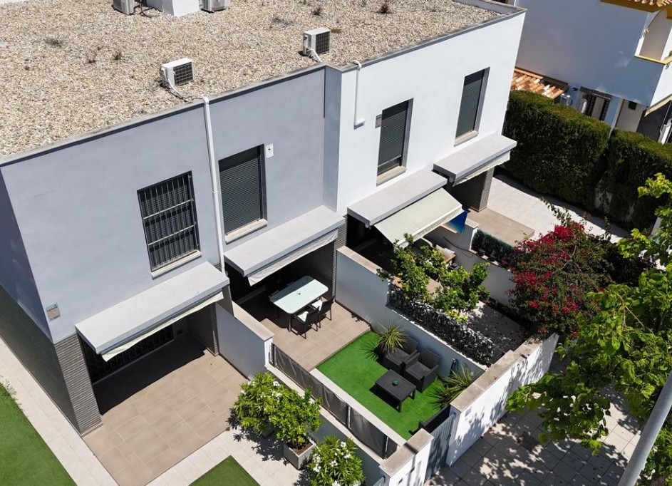 Sale - Town house -
El Mojon