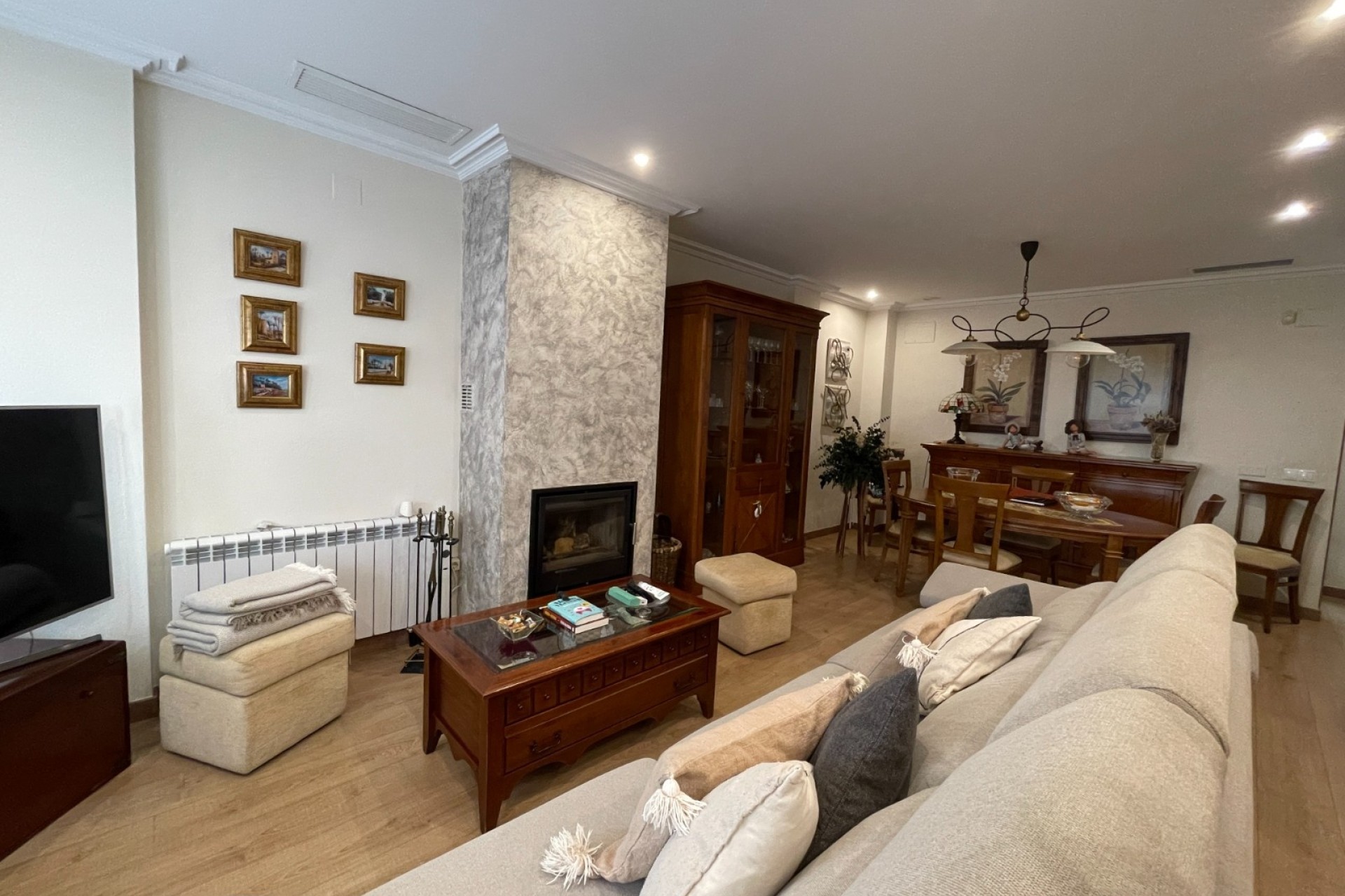 Sale - Town house -
Elche - Center