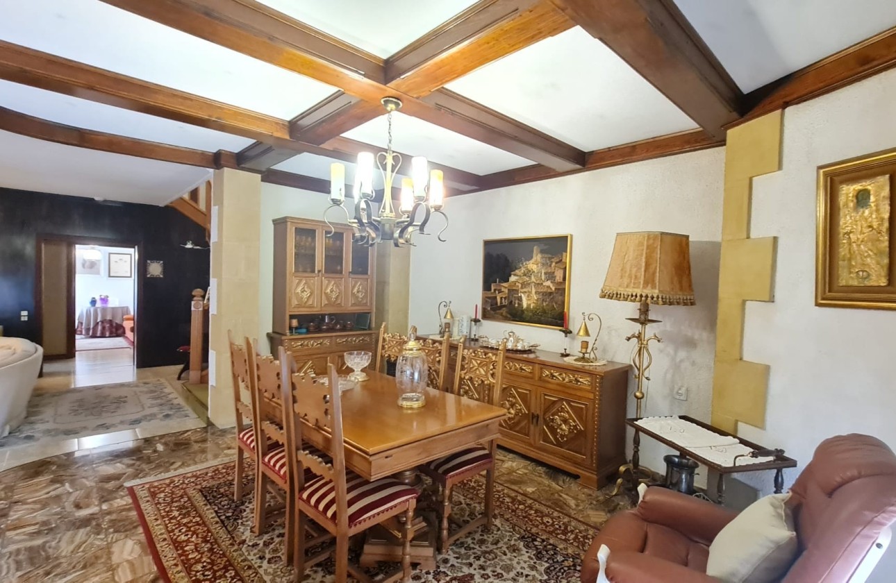 Sale - Town house -
Elda - Inland