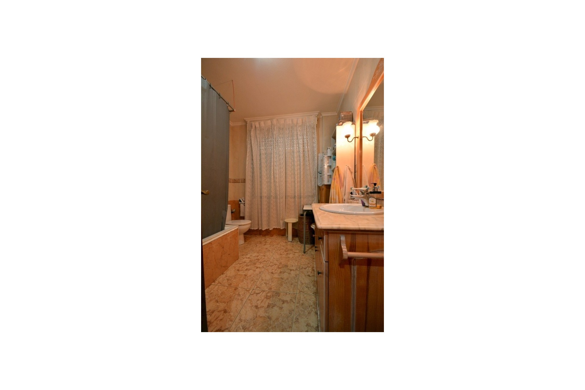 Sale - Town house -
Guardamar del Segura - Costa Blanca