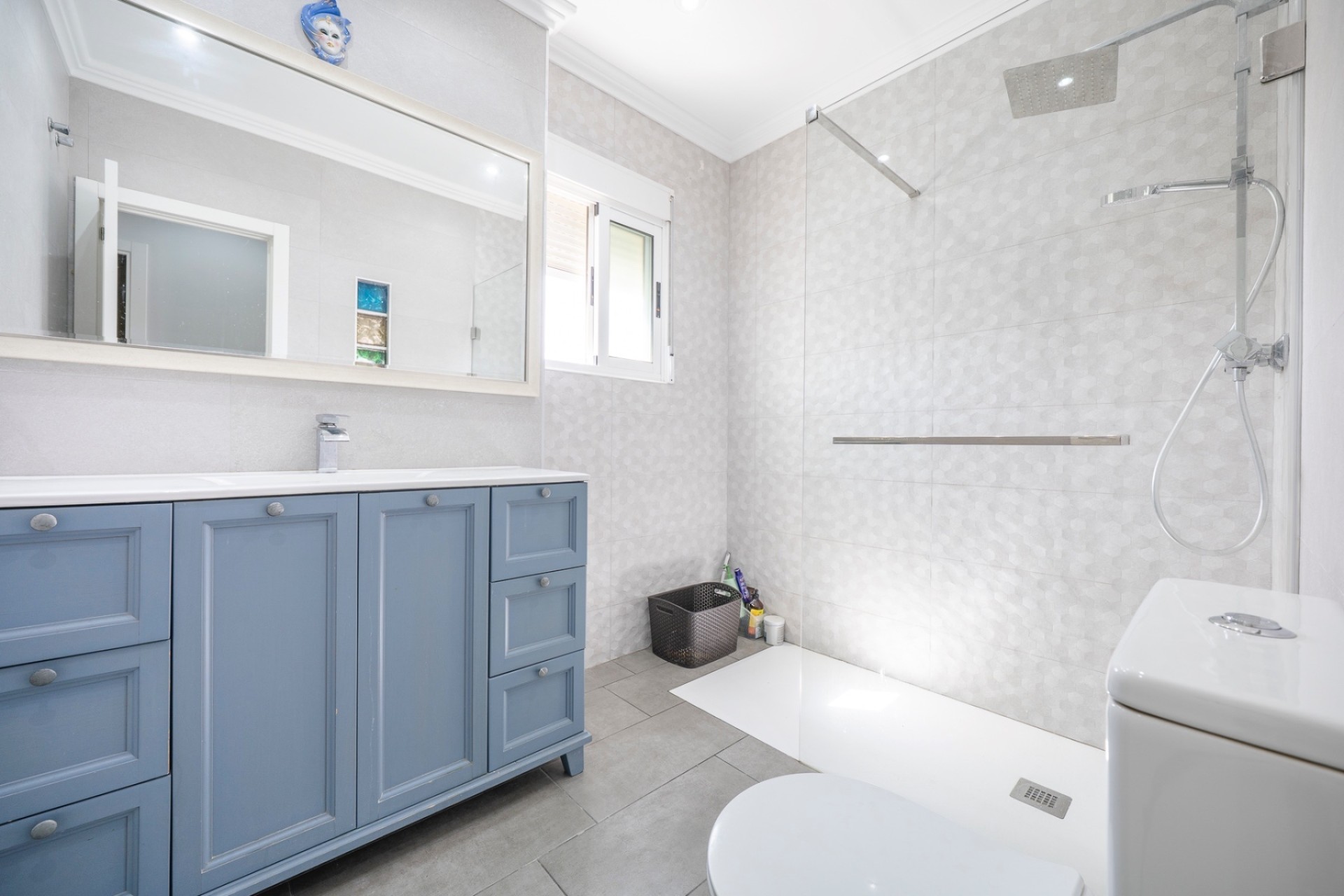 Sale - Town house -
Guardamar del Segura - El moncayo