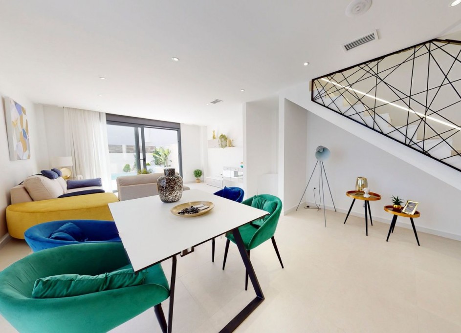 Sale - Town house -
Guardamar del Segura - Guardamar