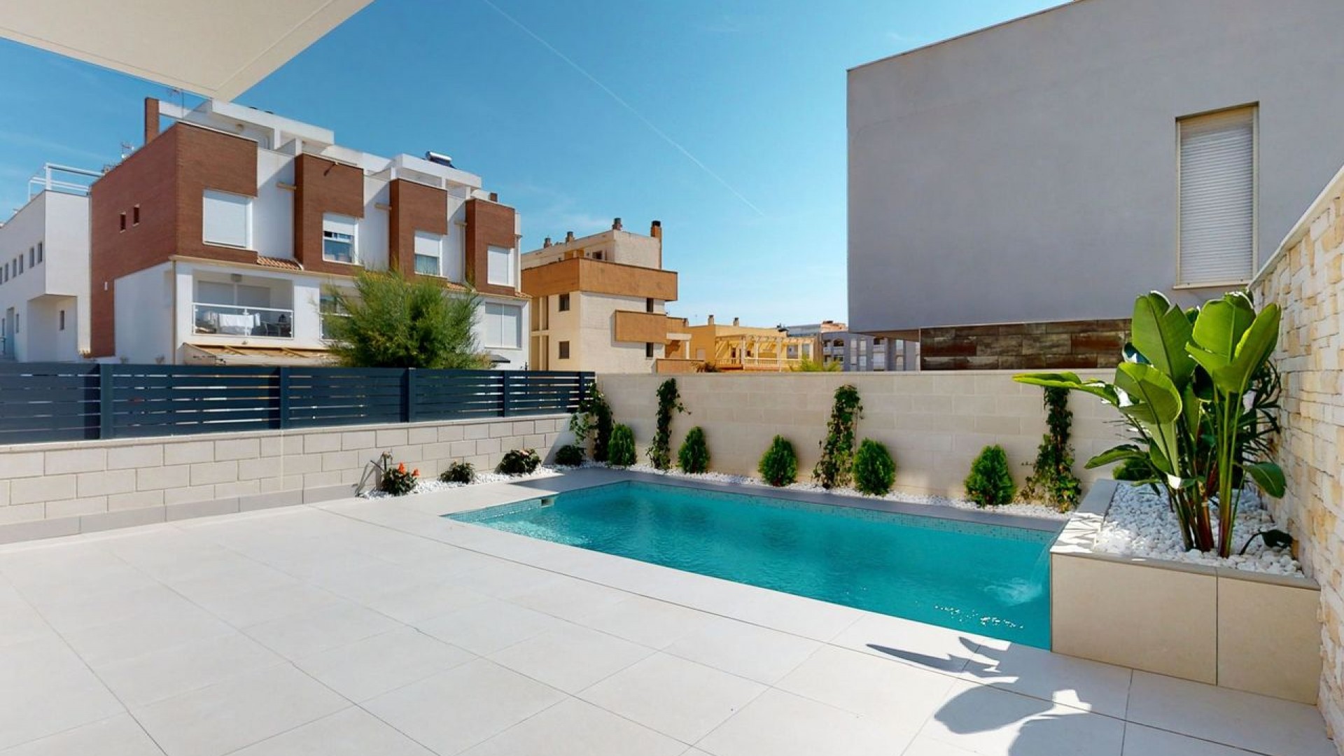 Sale - Town house -
Guardamar del Segura - Guardamar
