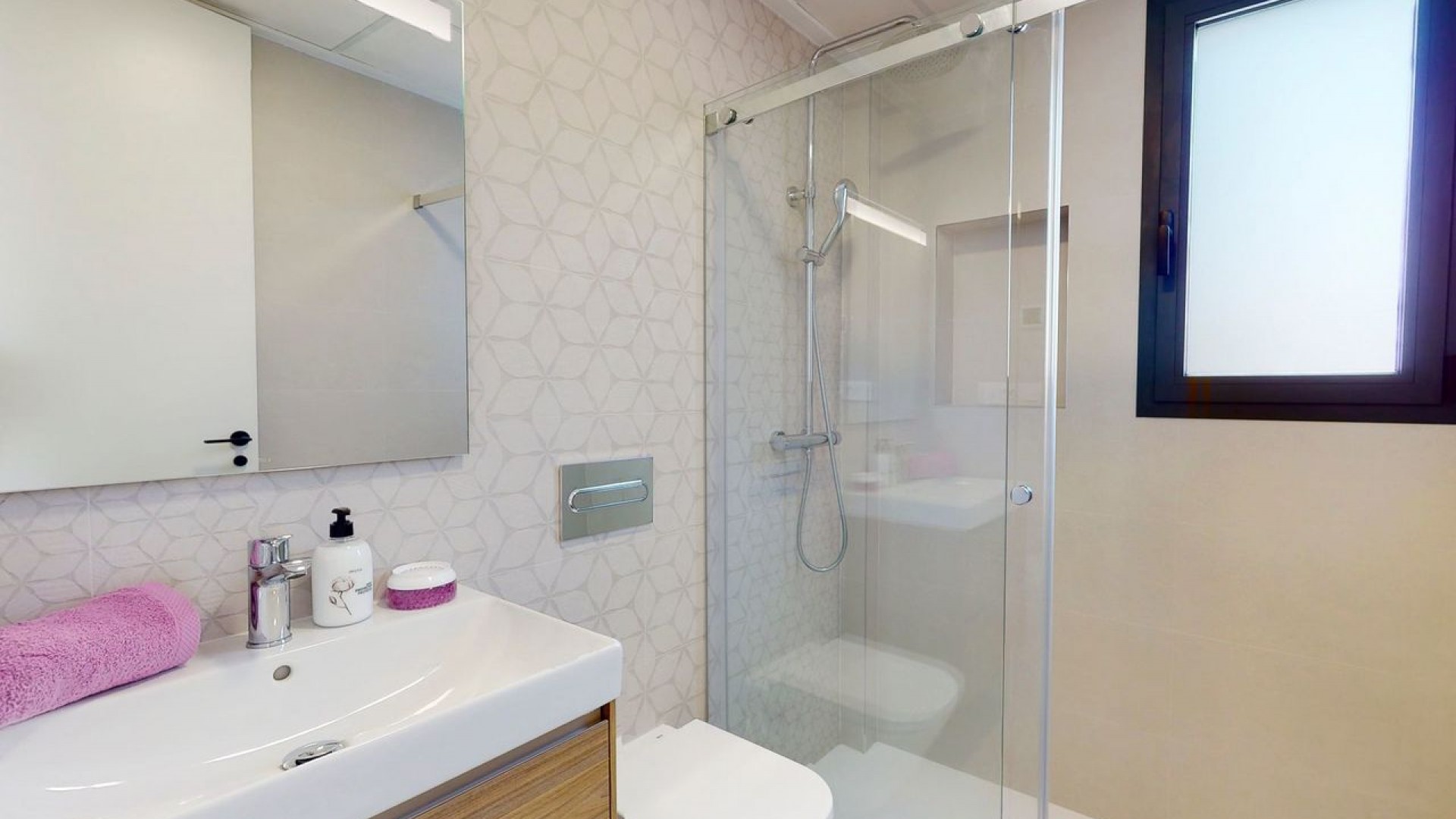 Sale - Town house -
Guardamar del Segura - Guardamar