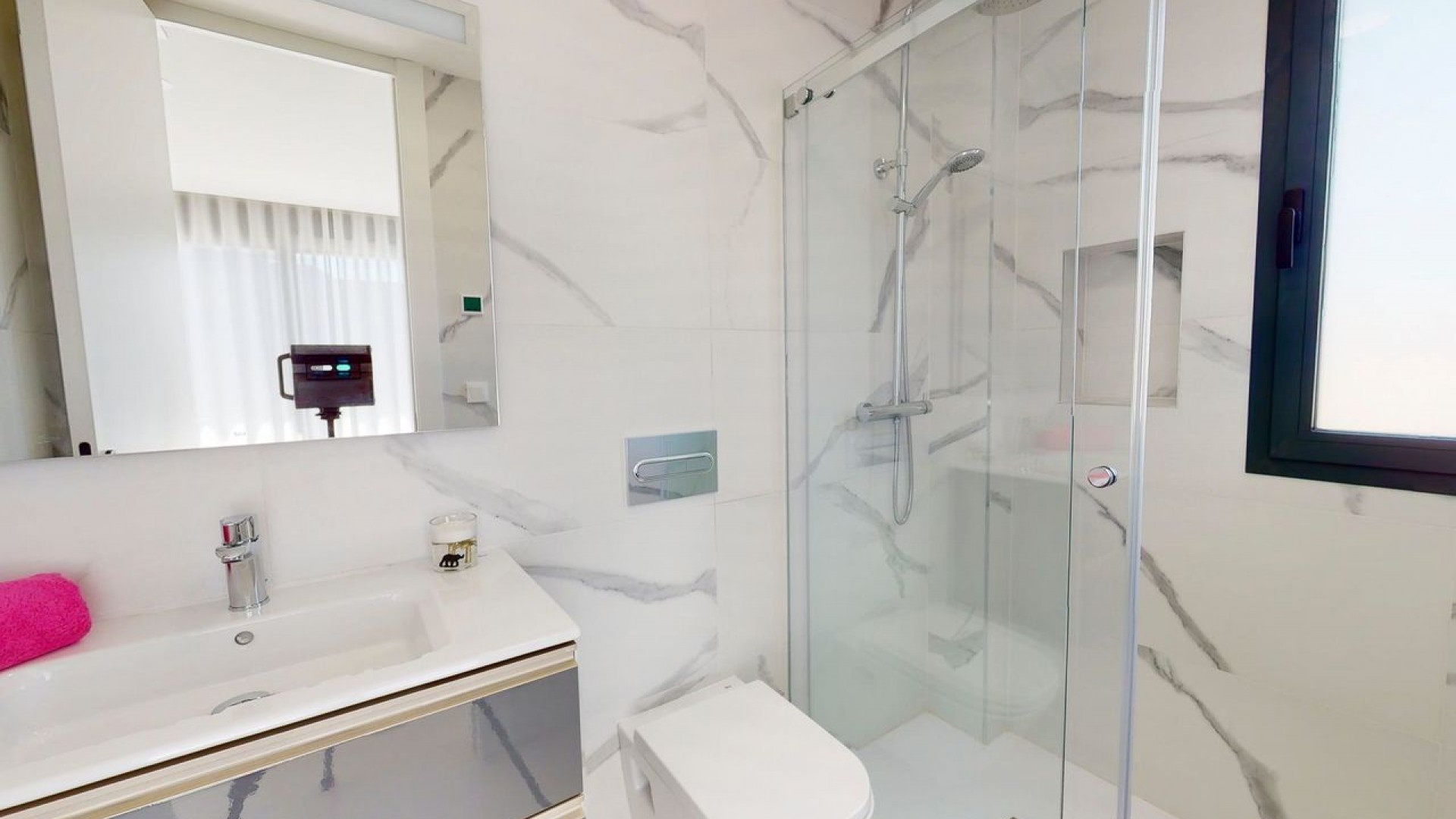 Sale - Town house -
Guardamar del Segura - Guardamar