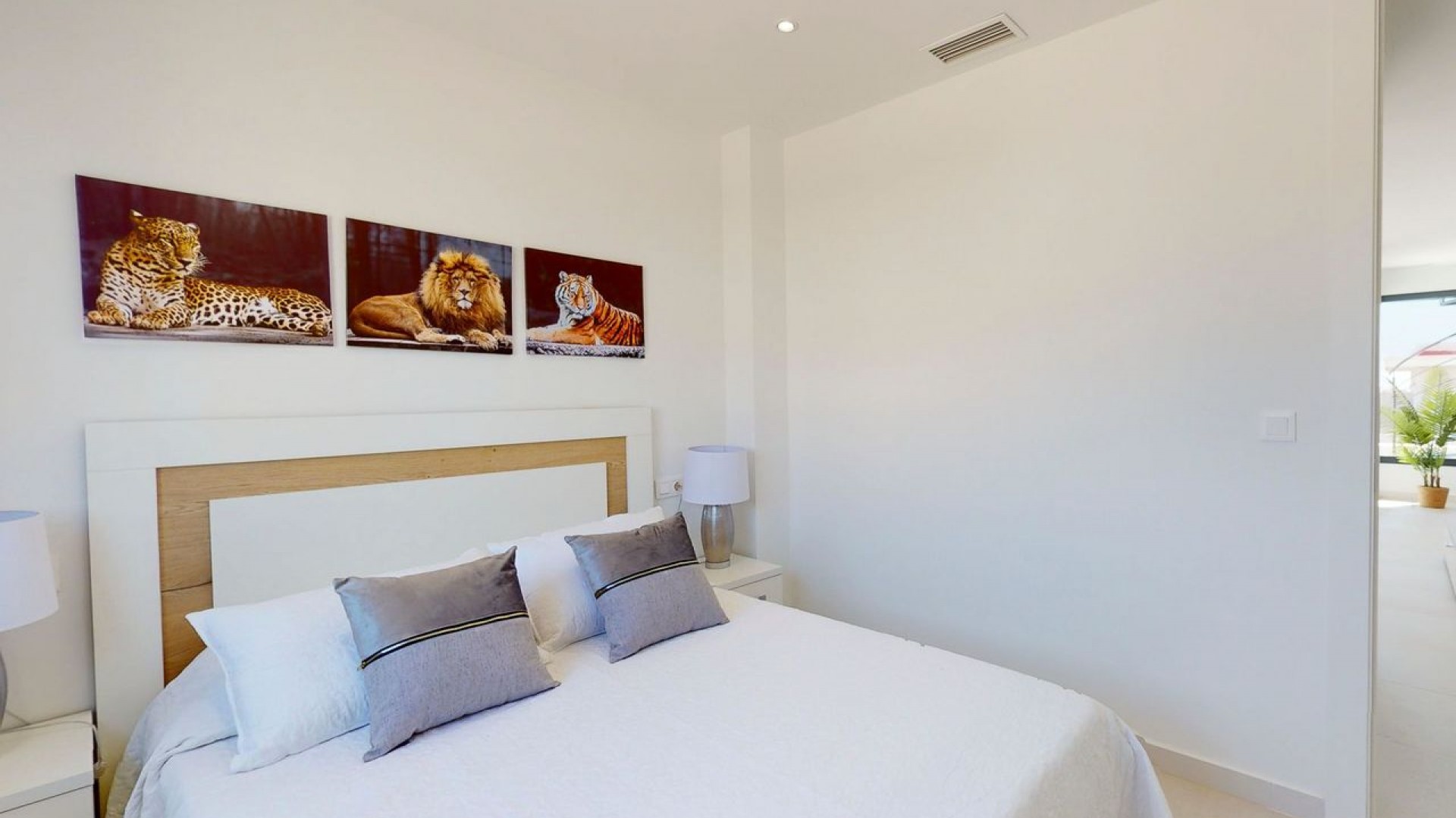 Sale - Town house -
Guardamar del Segura - Guardamar