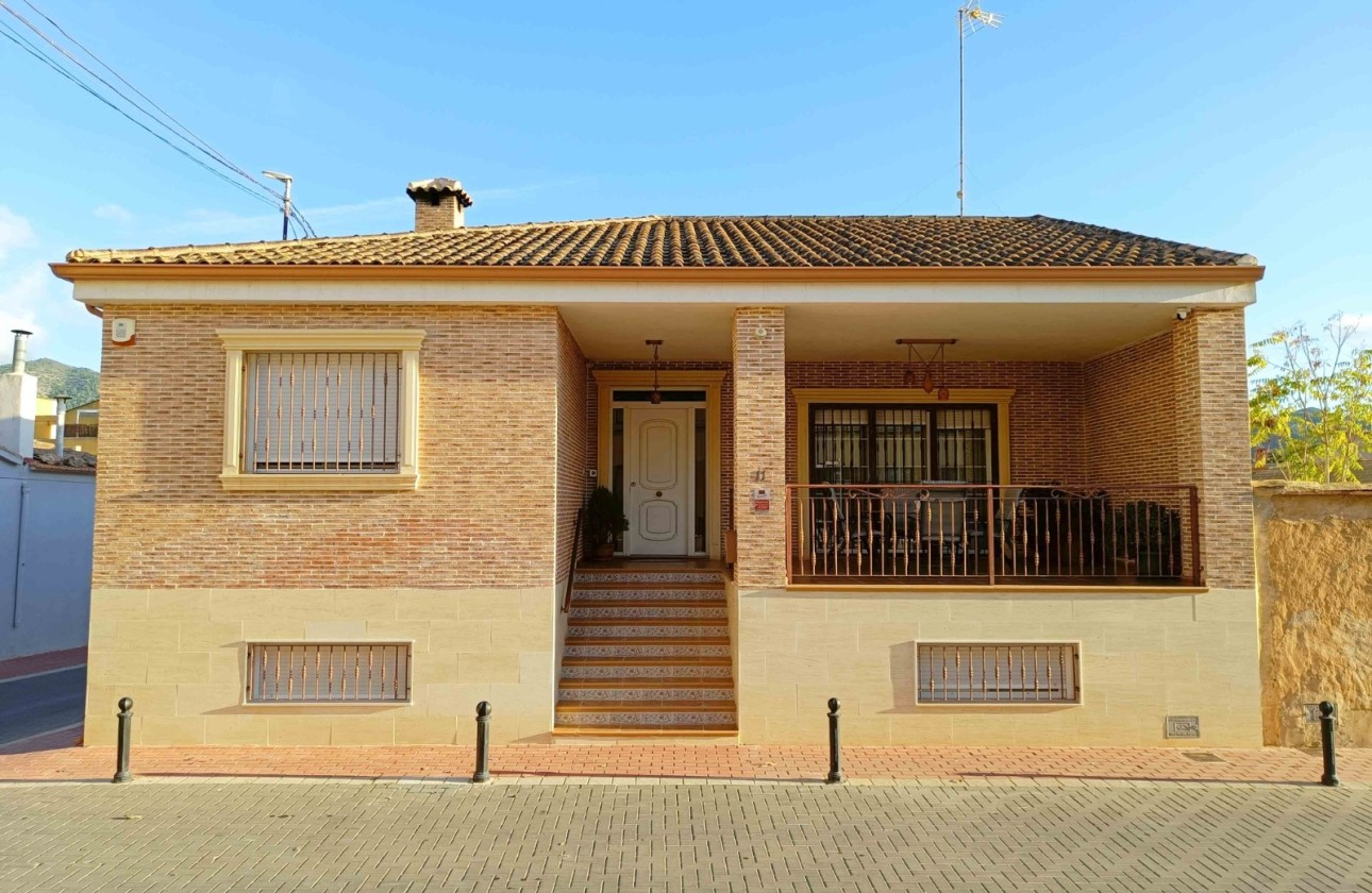 Sale - Town house -
Hondón de los Fráiles