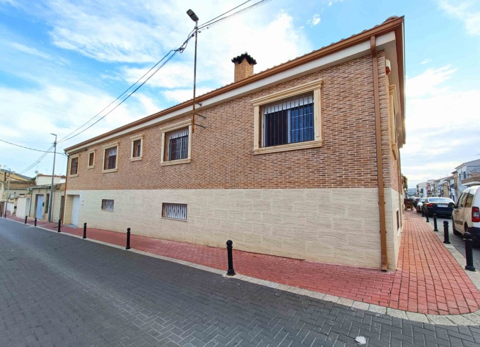 Sale - Town house -
Hondón de los Fráiles