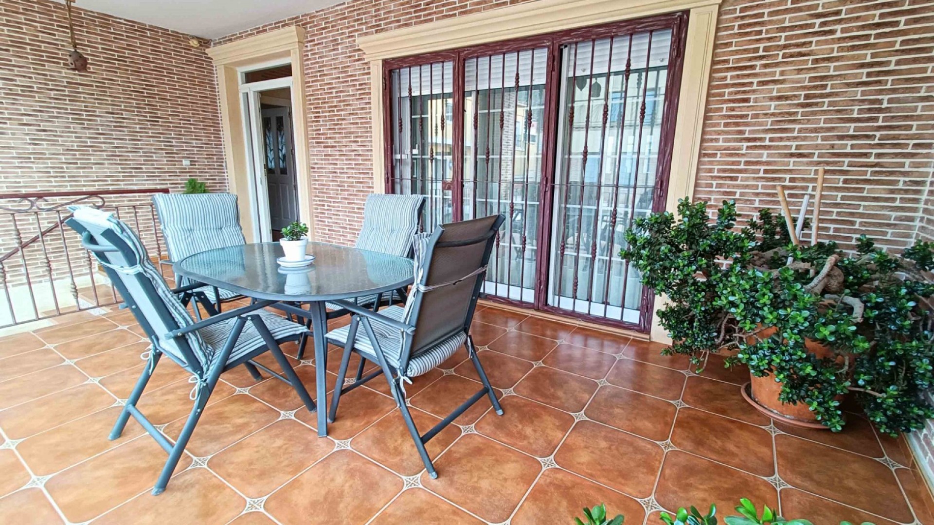 Sale - Town house -
Hondón de los Fráiles