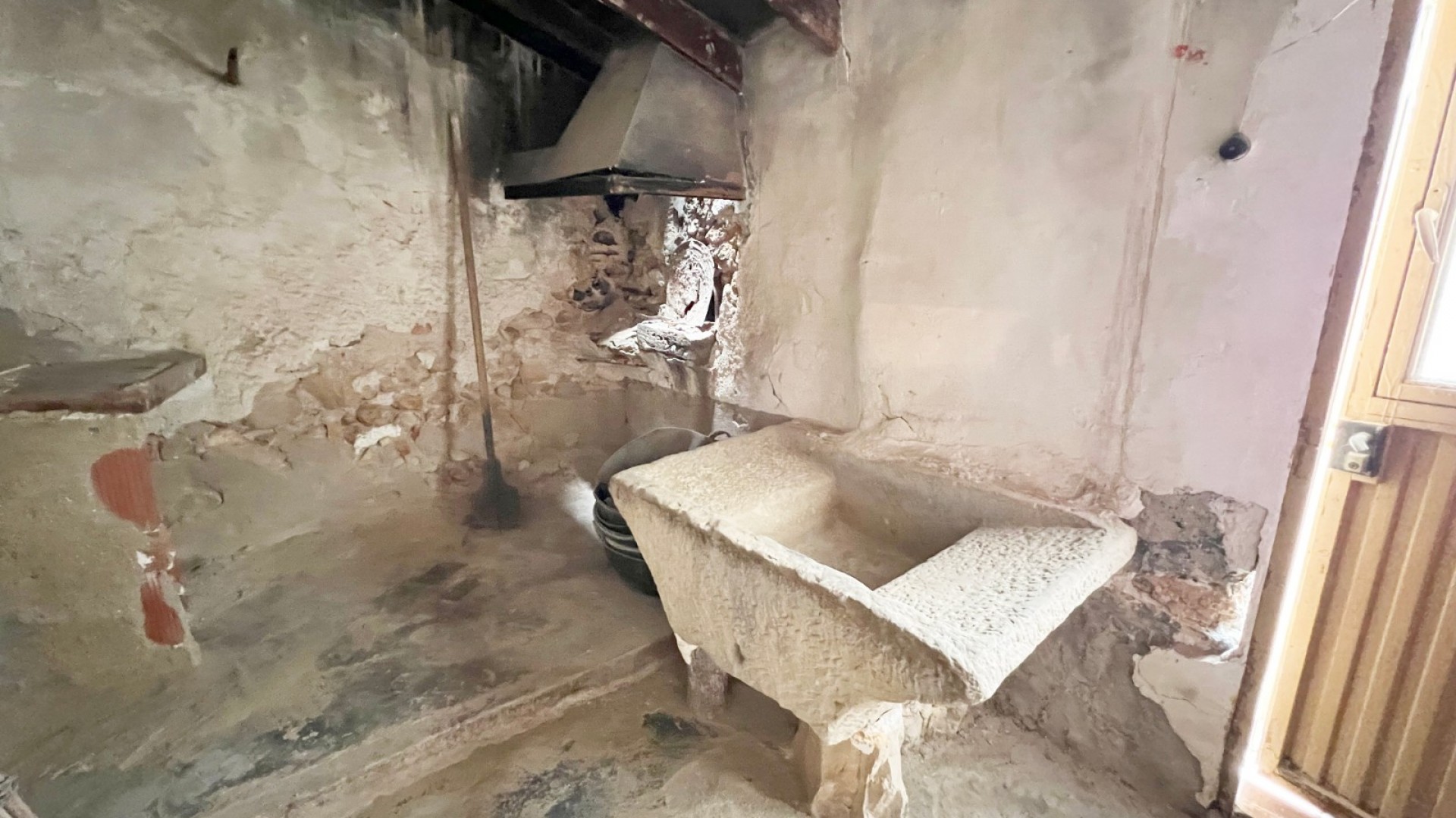 Sale - Town house -
Hondón de los Fráiles