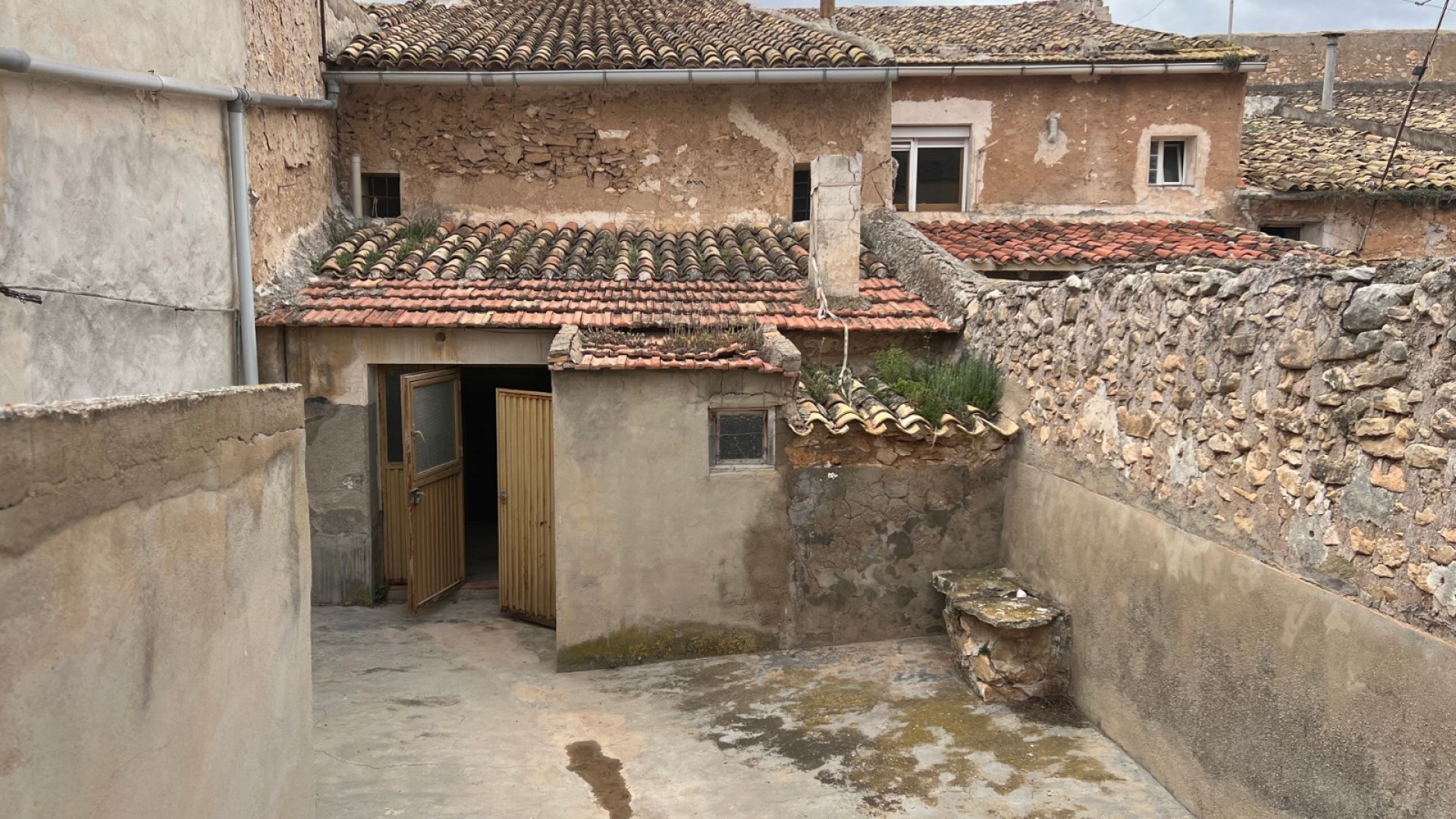 Sale - Town house -
Hondón de los Fráiles