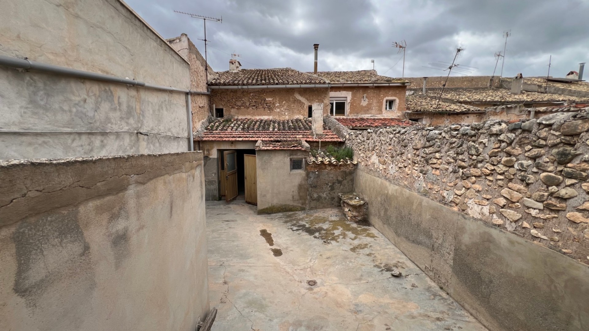 Sale - Town house -
Hondón de los Fráiles