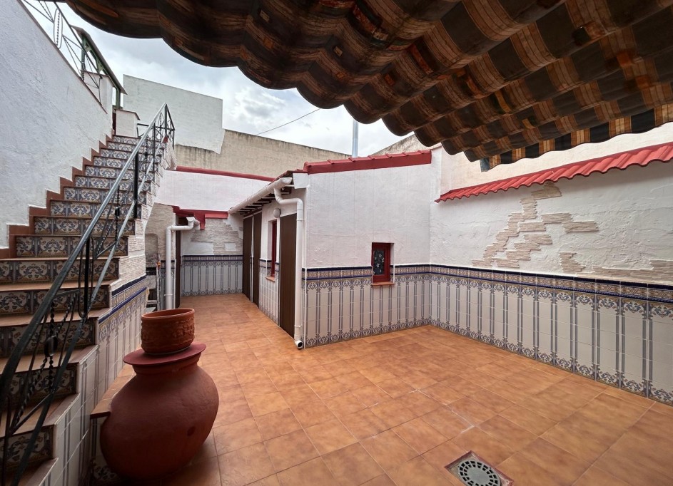 Sale - Town house -
Jacarilla