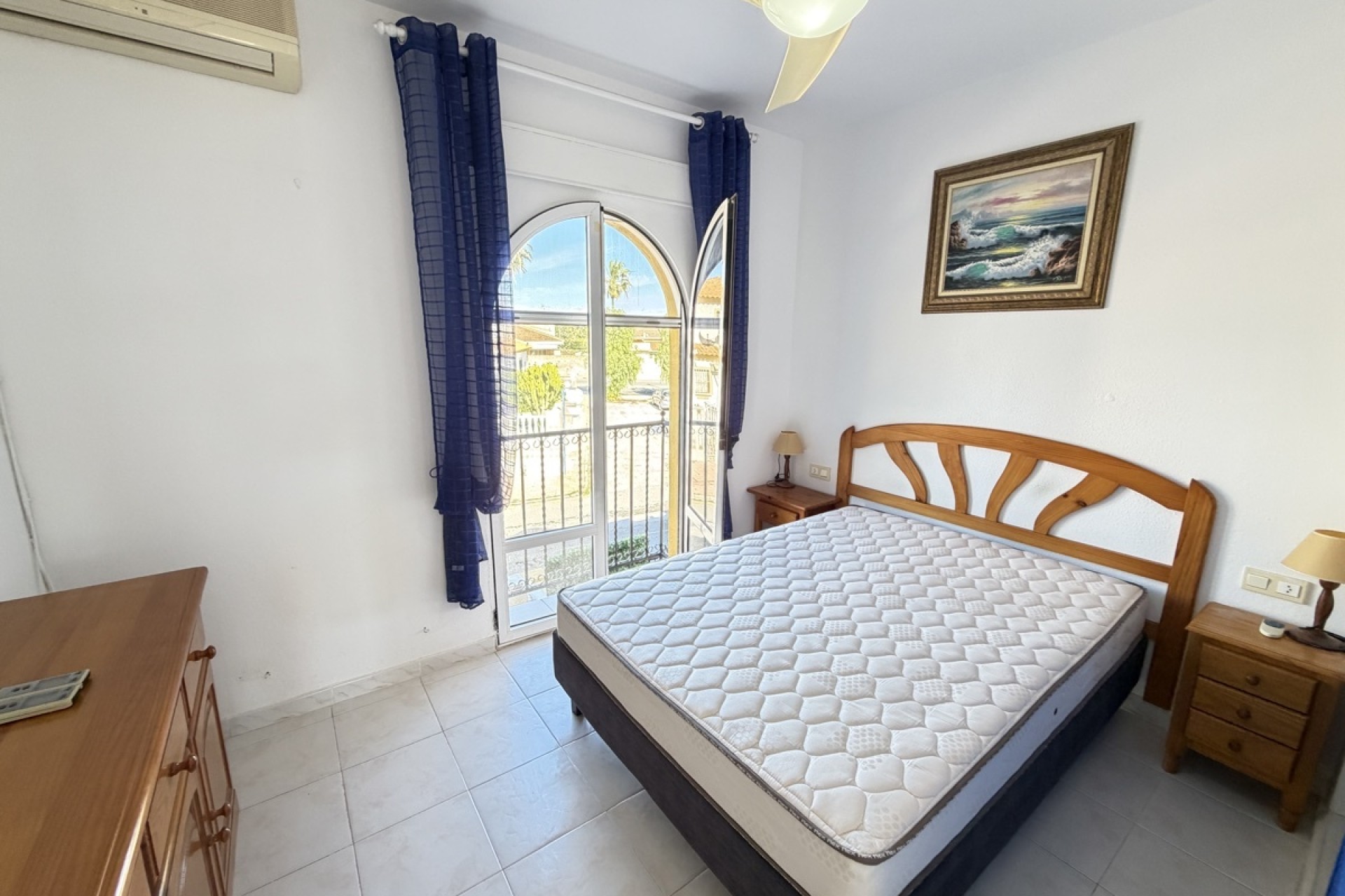 Sale - Town house -
La Florida