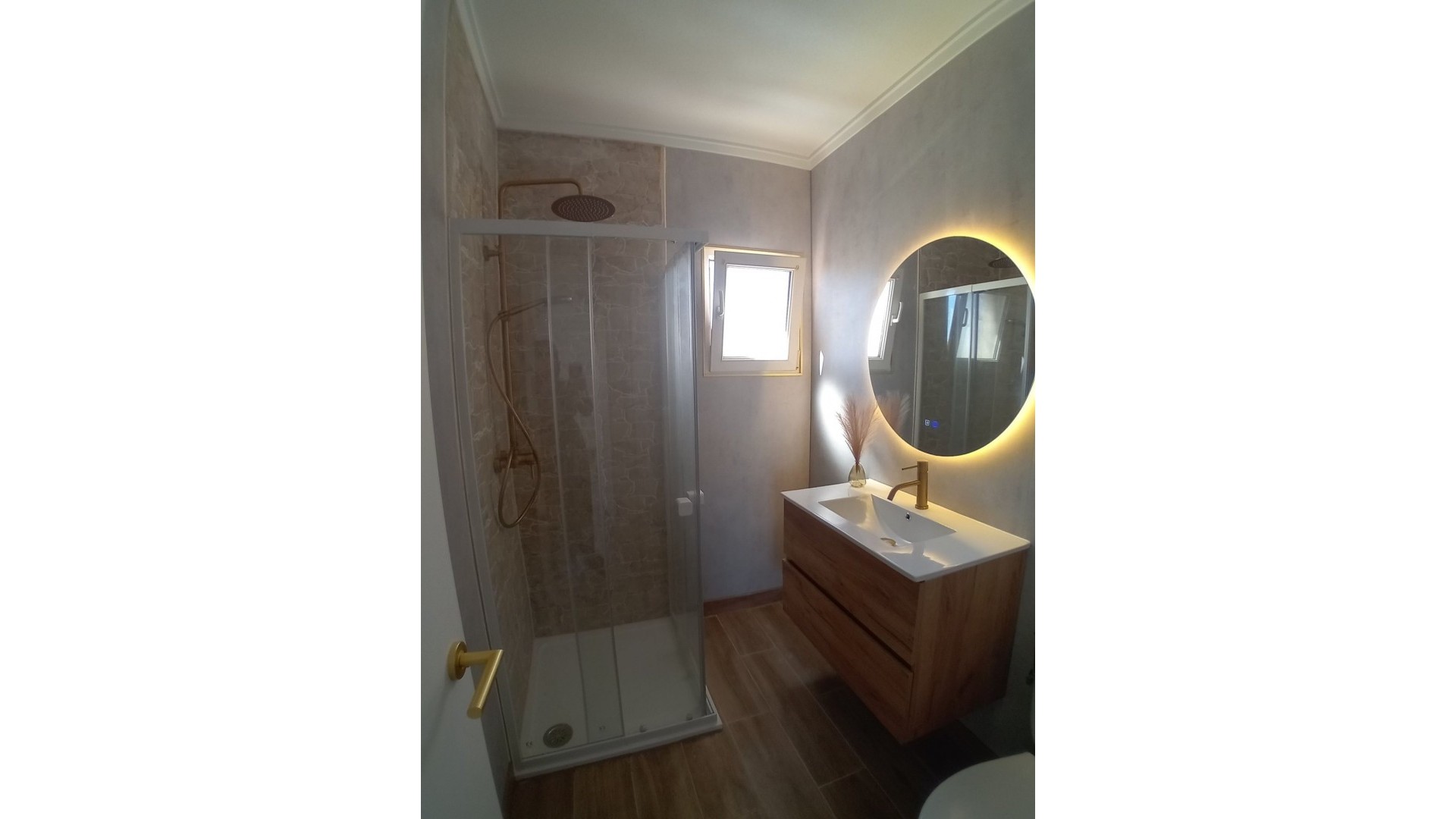 Sale - Town house -
La Mata